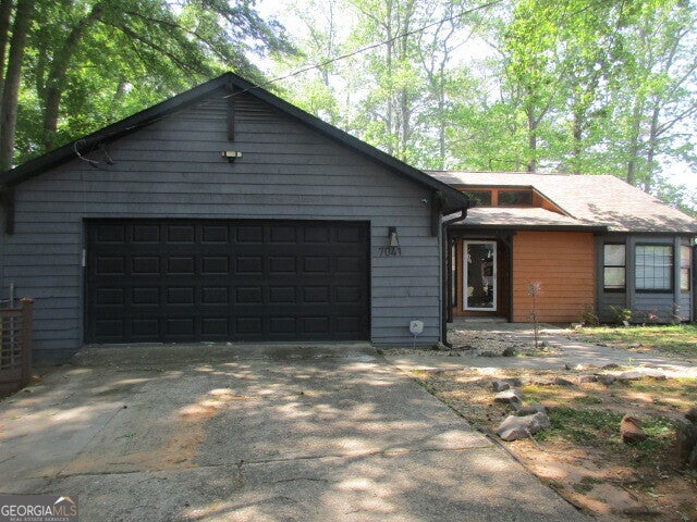 7041 Babbling Brook Dr — photo