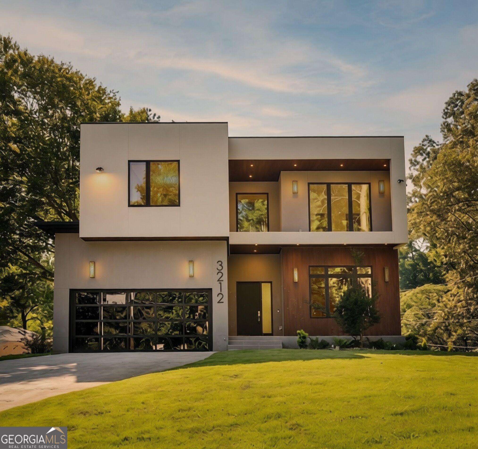 3212 Towerview Dr NE — photo