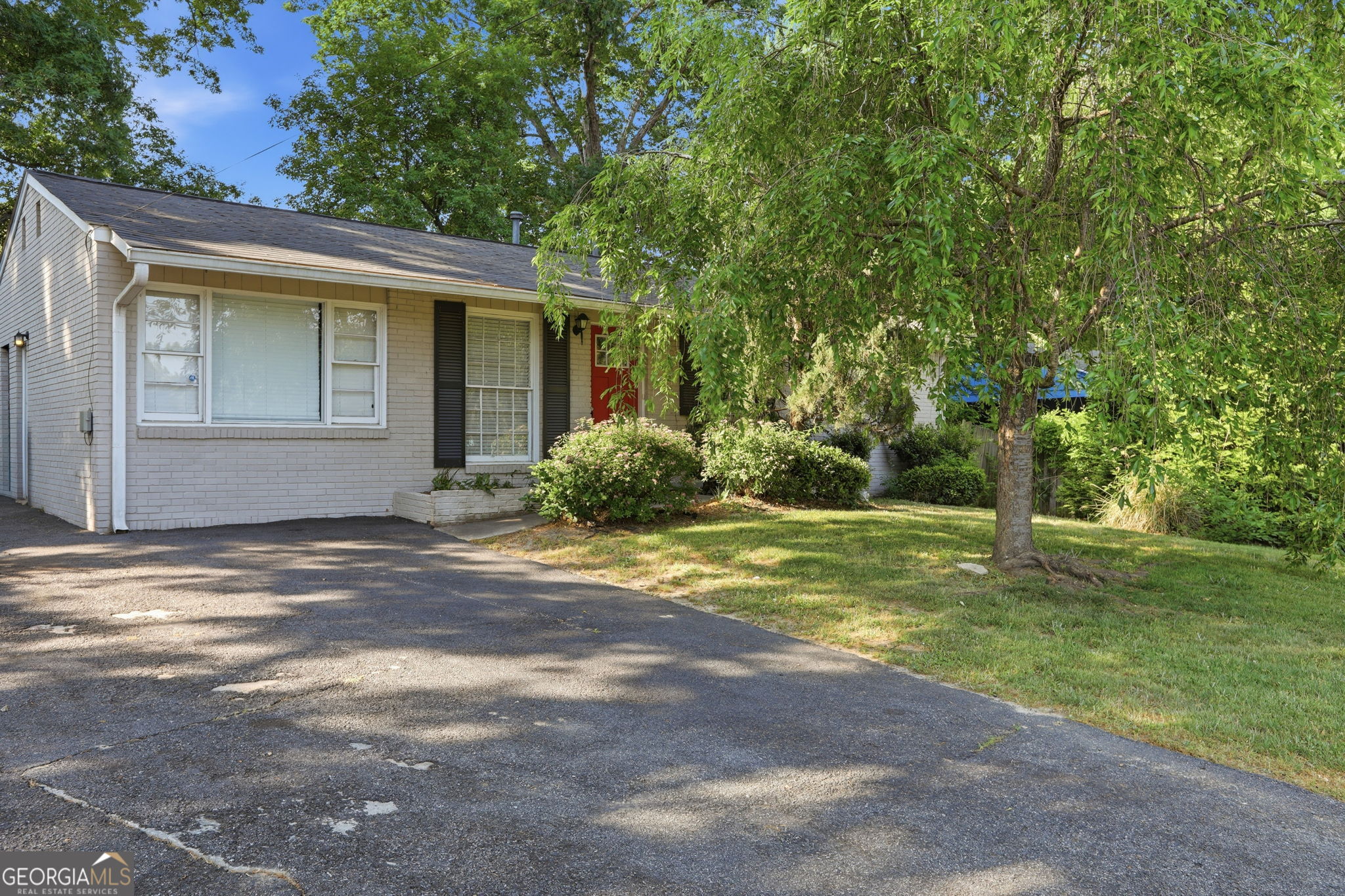 3660 Fairlane Dr NW — photo