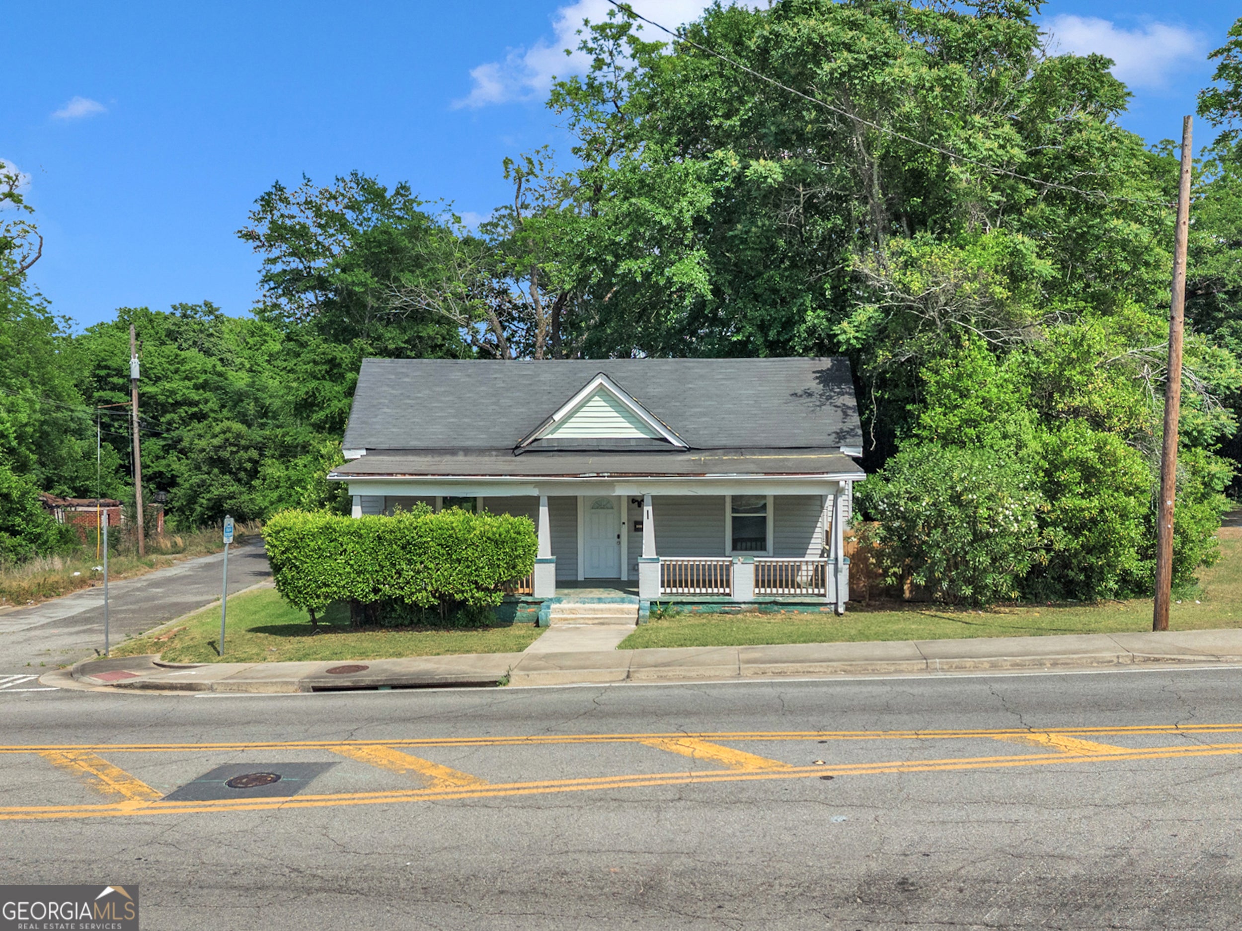 2510 Houston Ave — photo