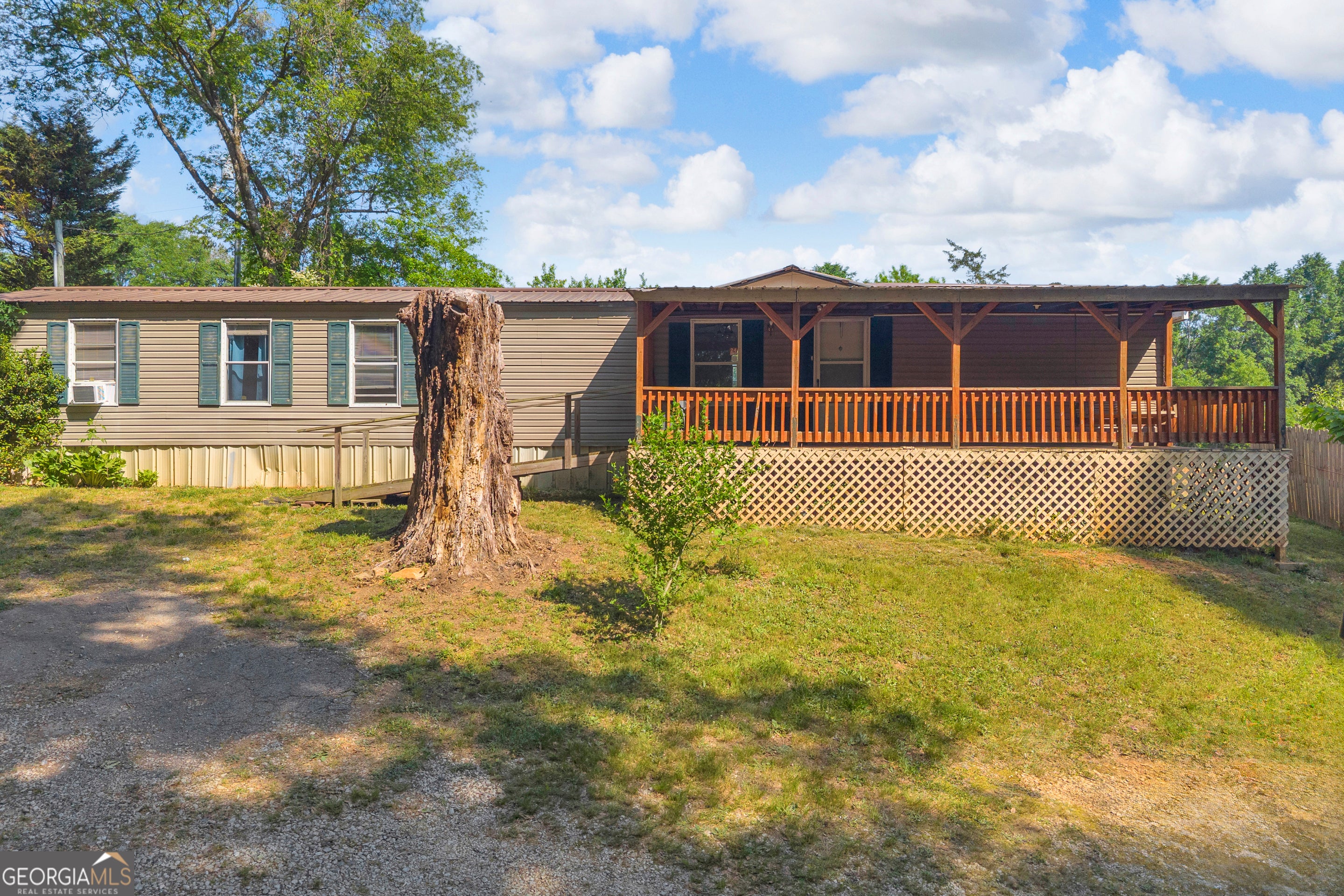 4444 Riverdale Rd — photo