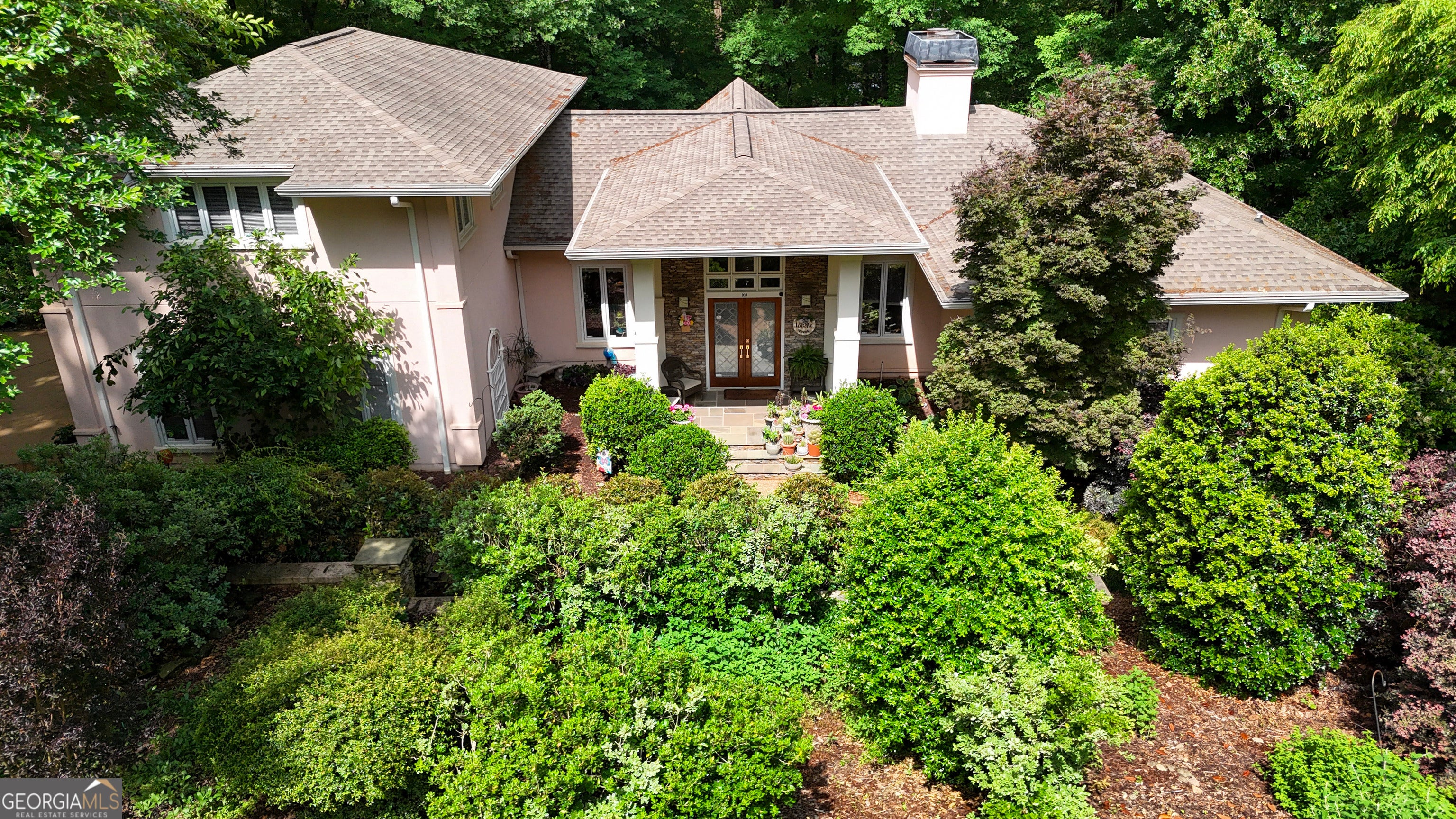 103 Canterbury Ct — photo