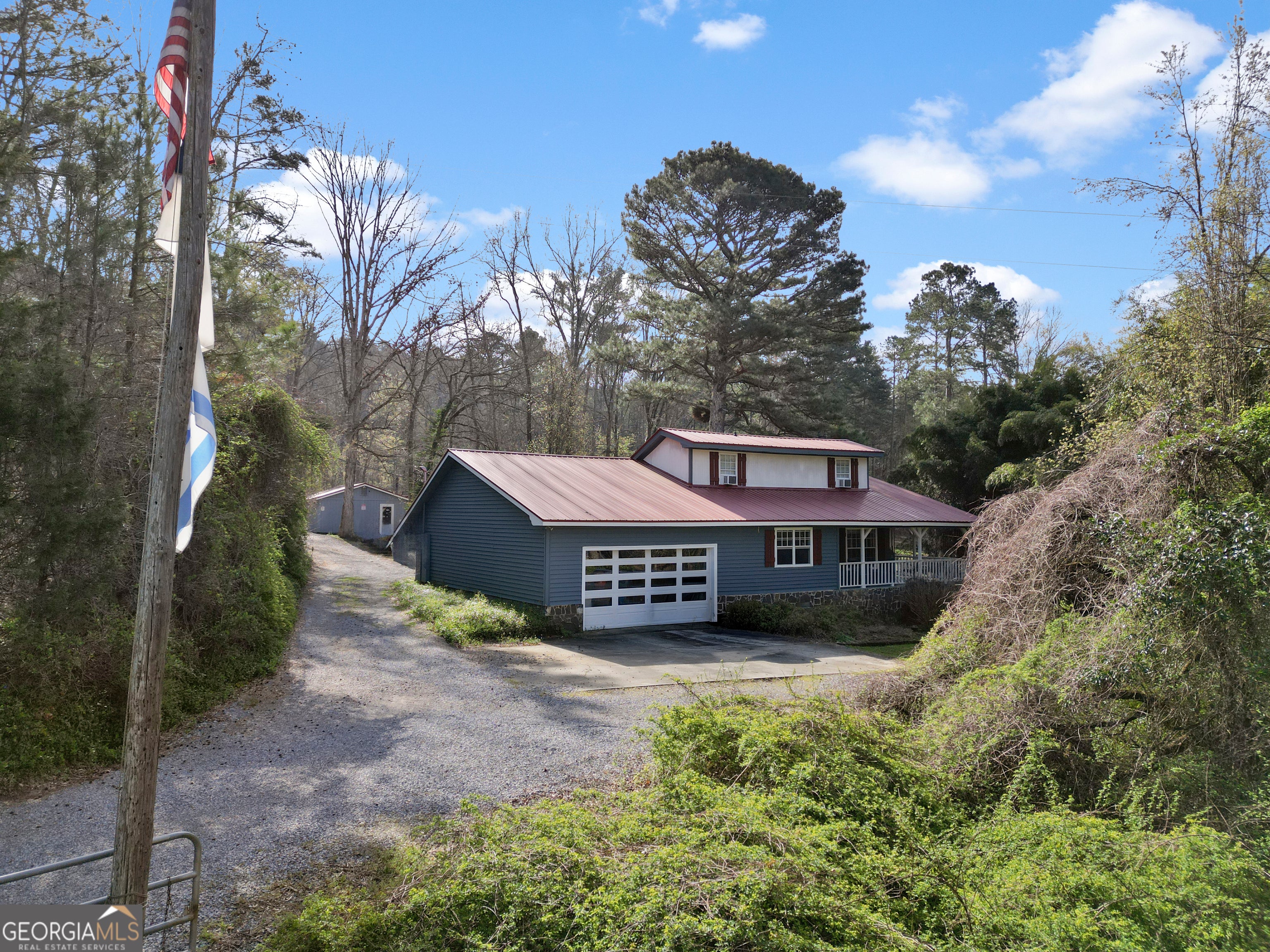 5948 Haywood Valley Rd — photo