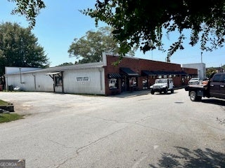 140 City Hall Ave — photo