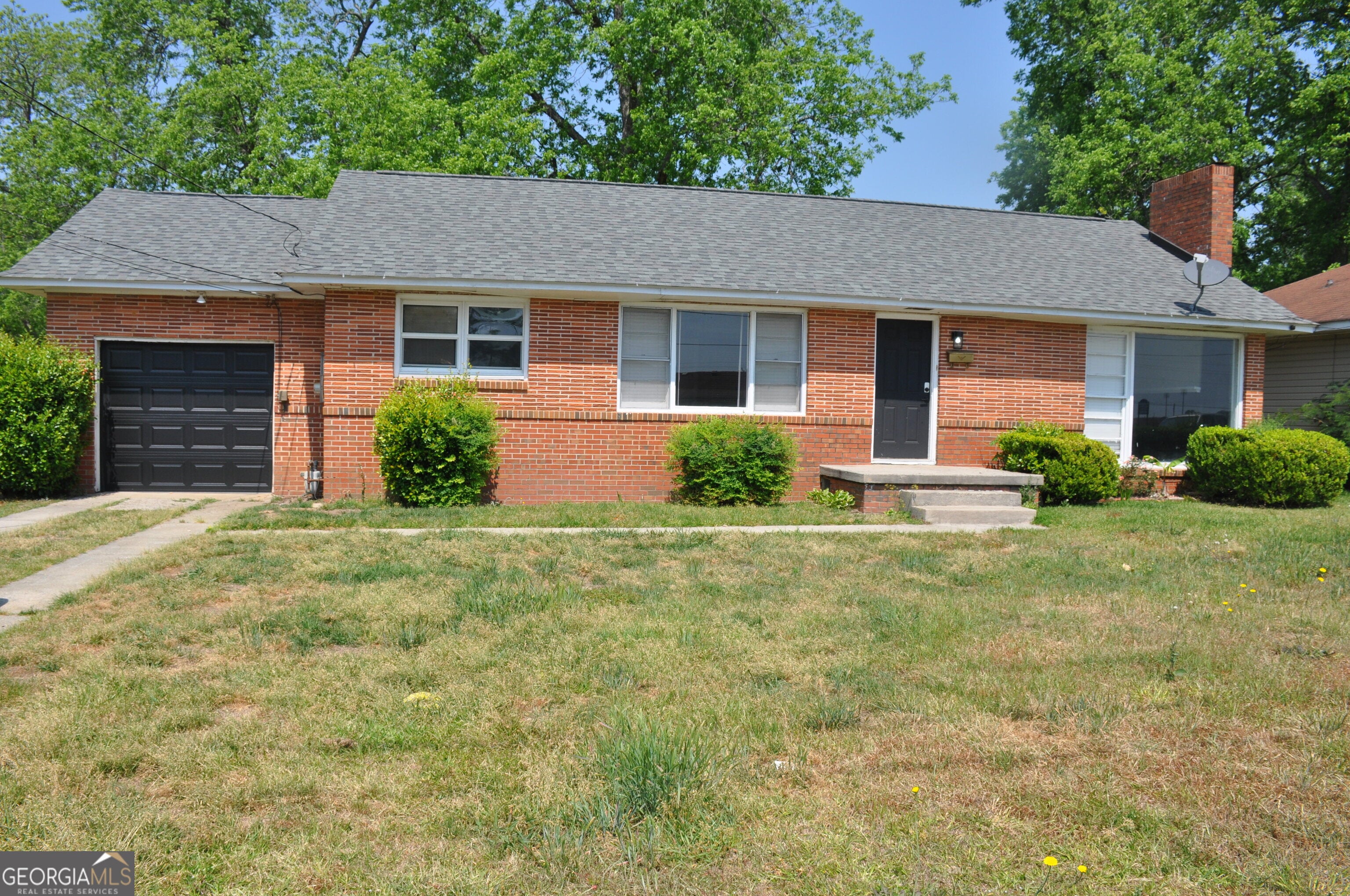 1760 State University Dr — photo