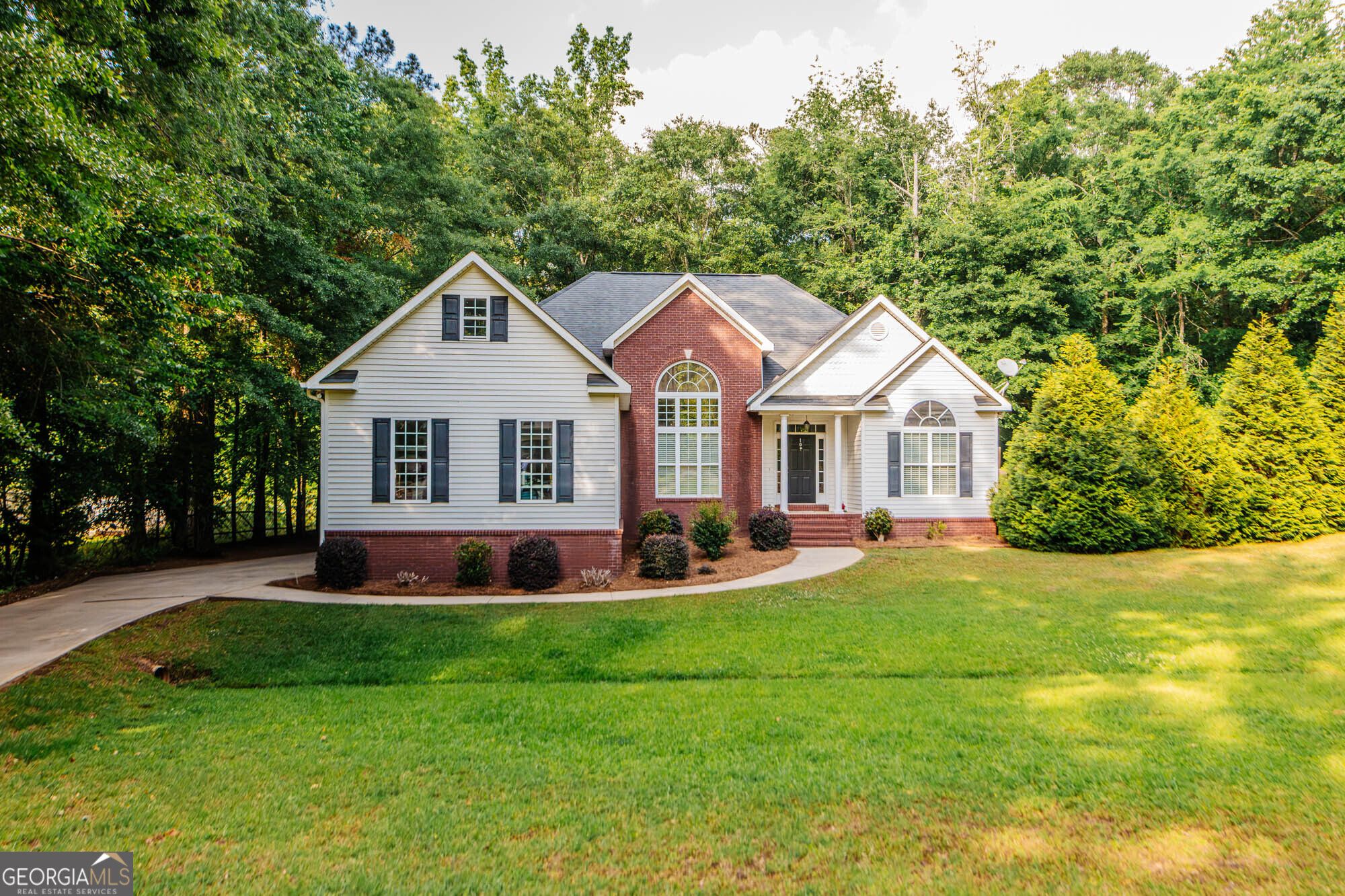 104 Dogwood Pt — photo