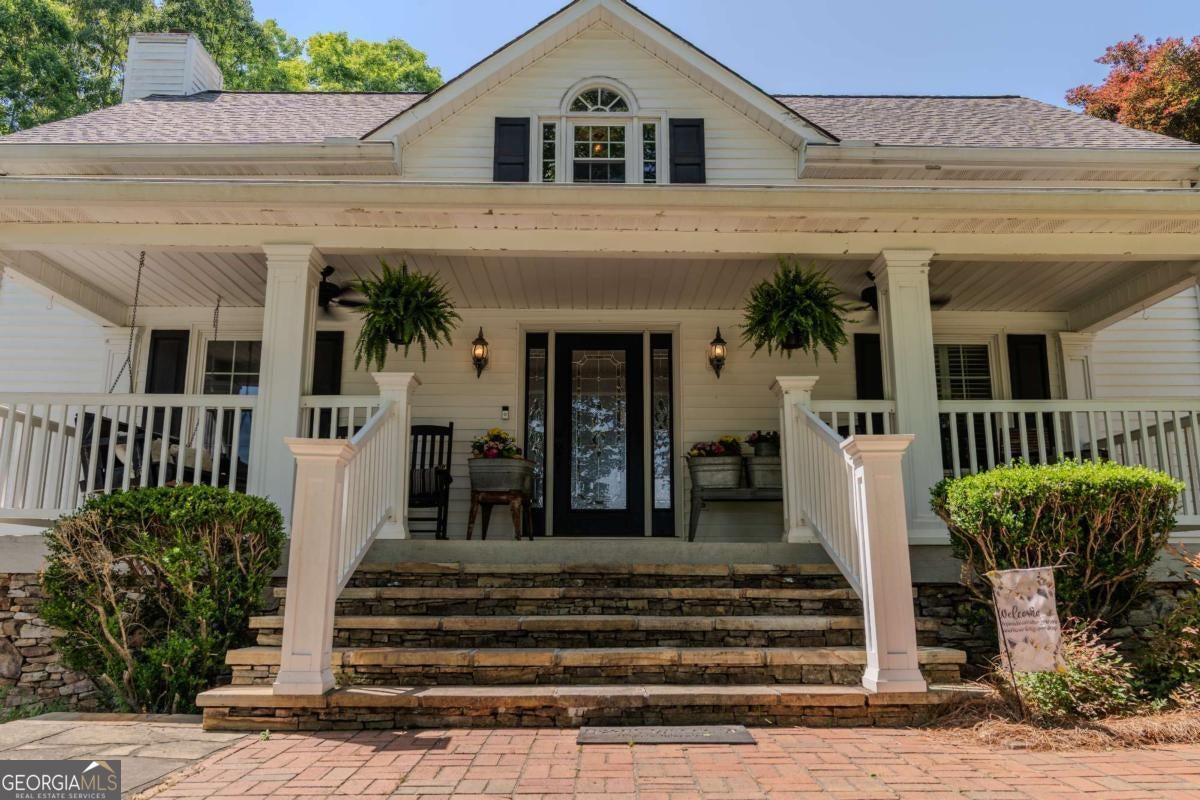 1044 Hutchings Mountain Rd — photo