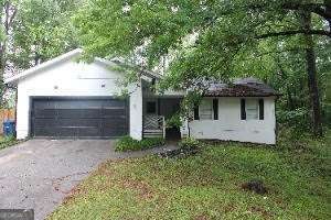 1495 Royalwyn Cir — photo