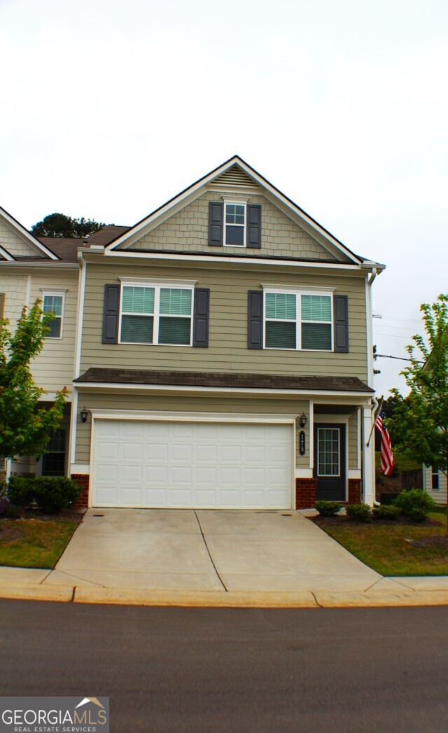 175 Pinnacle Way — photo