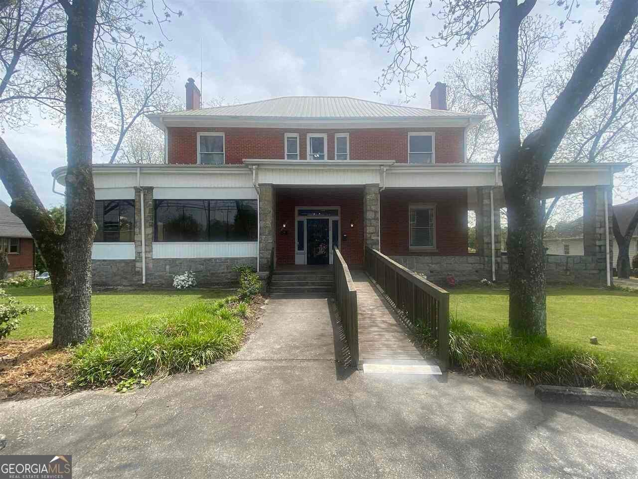 38 S Broad St Suite 101 — photo