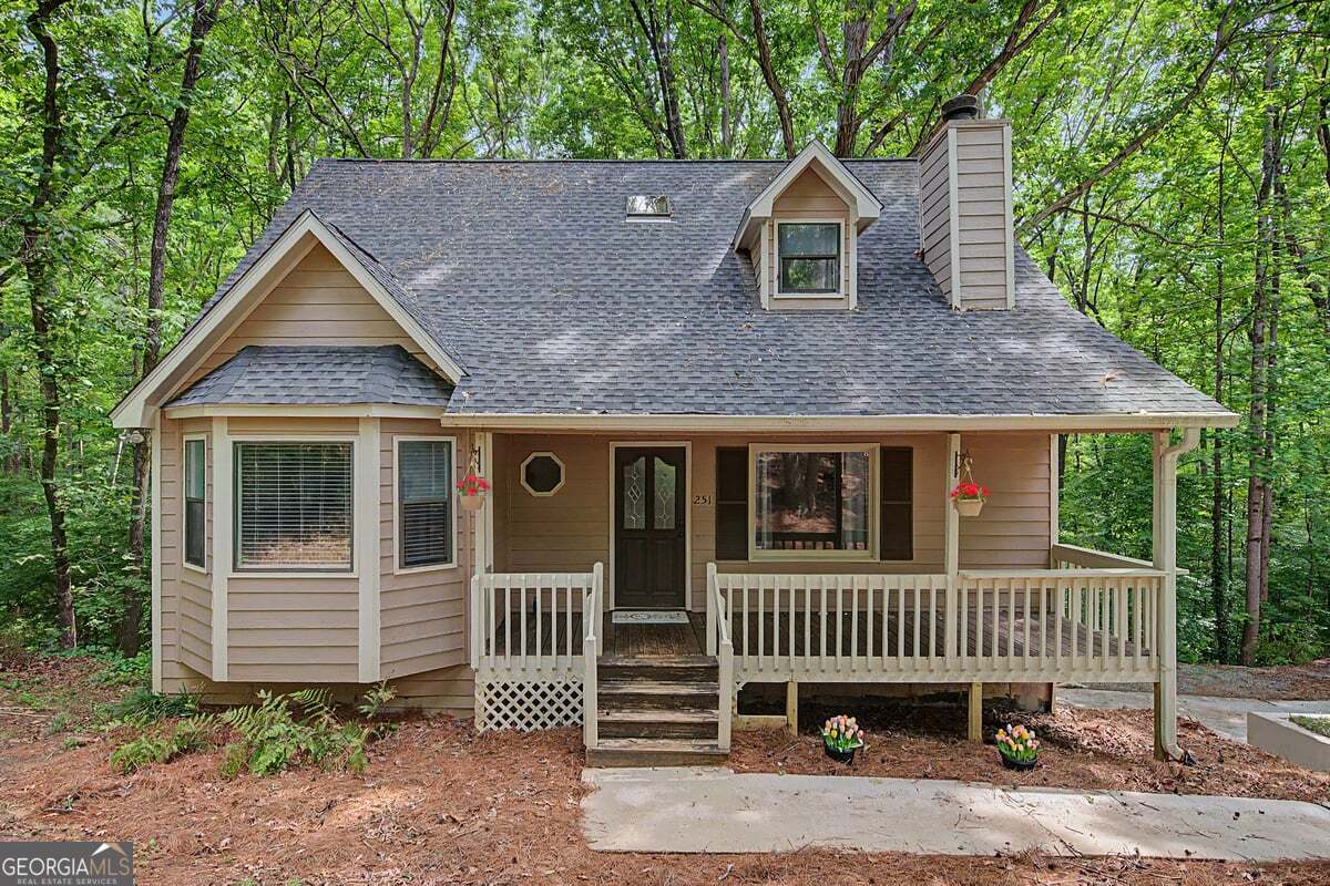 251 Paces Lakes Dr — photo