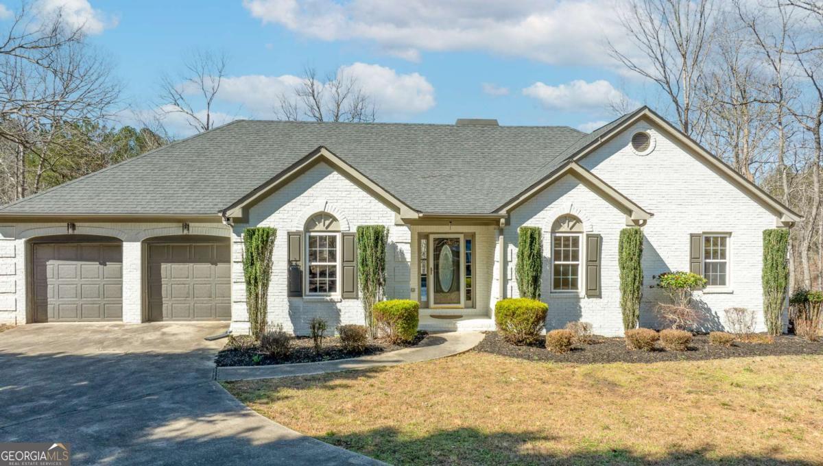 8160 Stone Hill Rd — photo