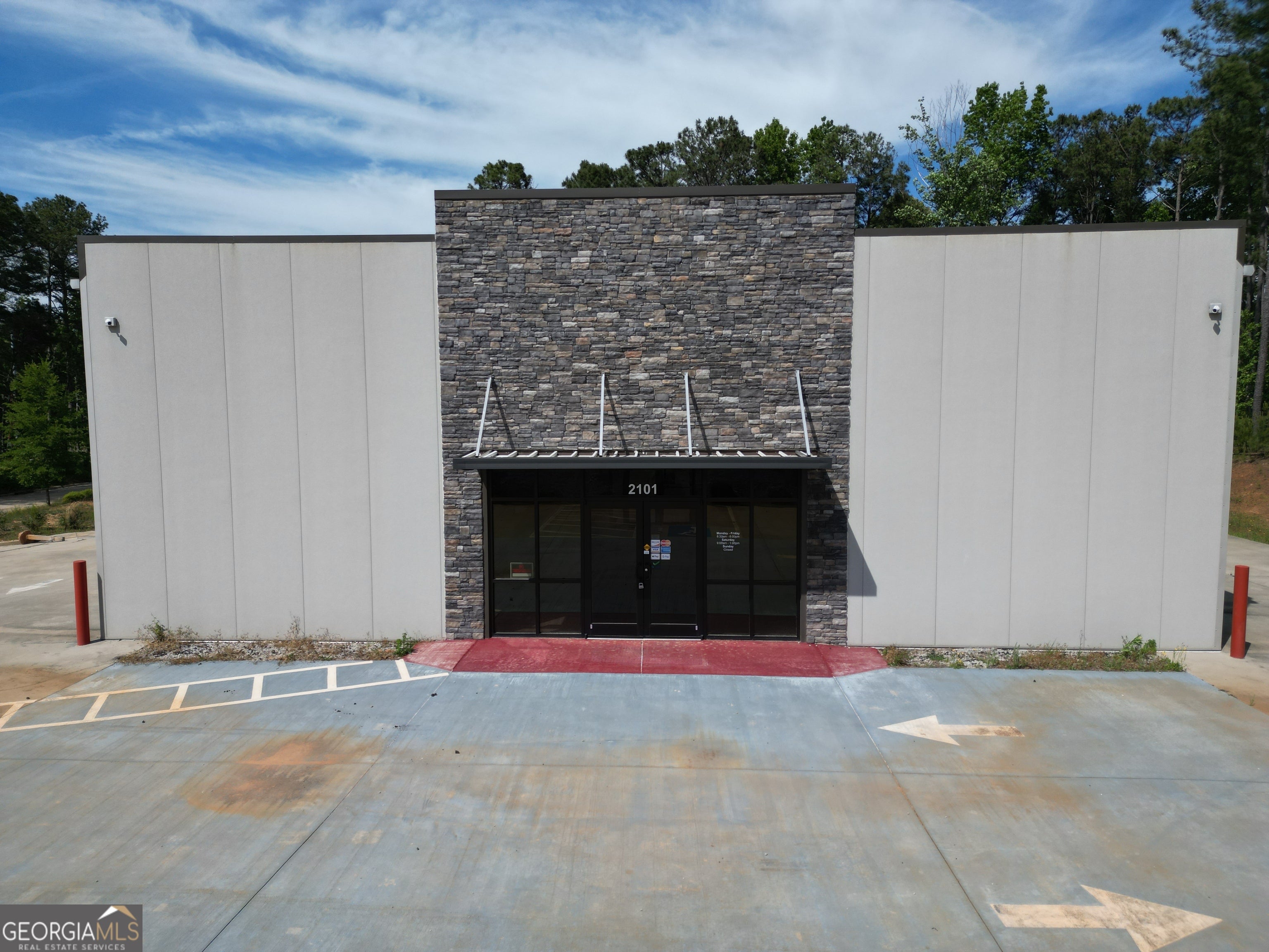 2101 SE Dogwood Ind Cir — photo