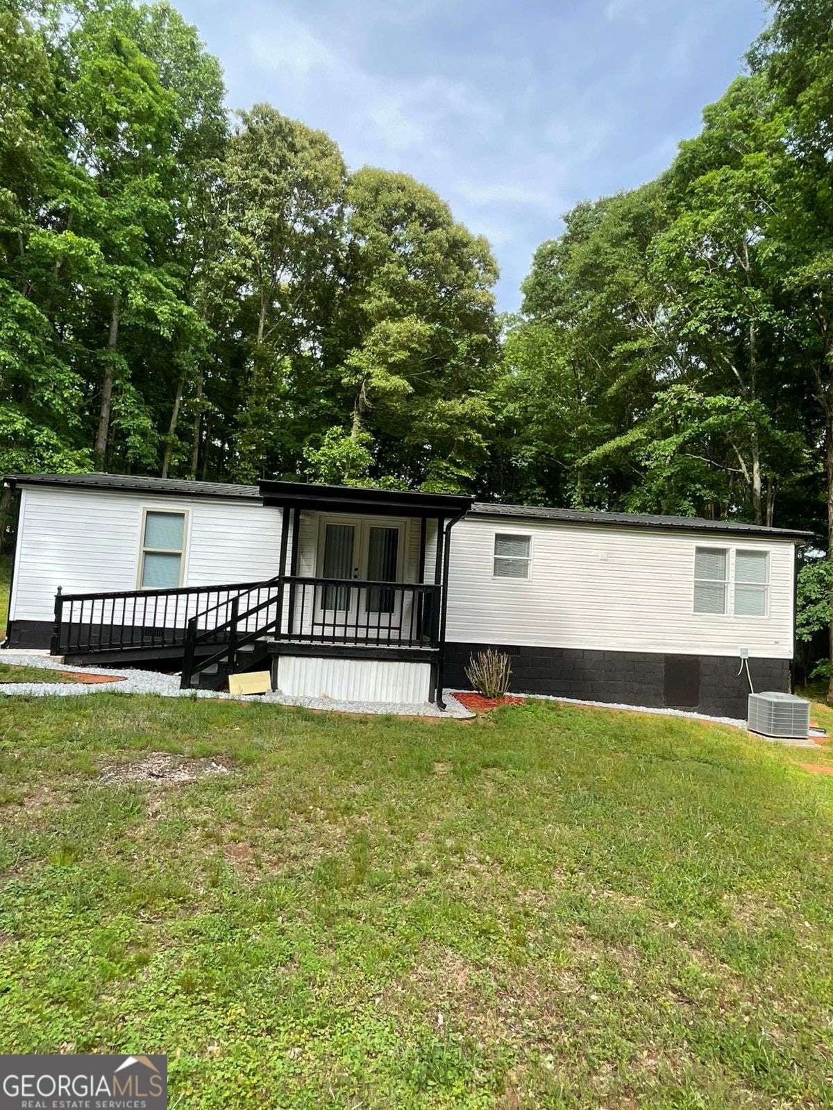 906 Jefferson River Rd — photo