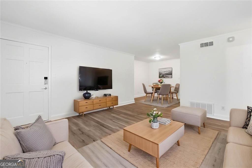 3510 Roswell Rd NW L-4 — photo