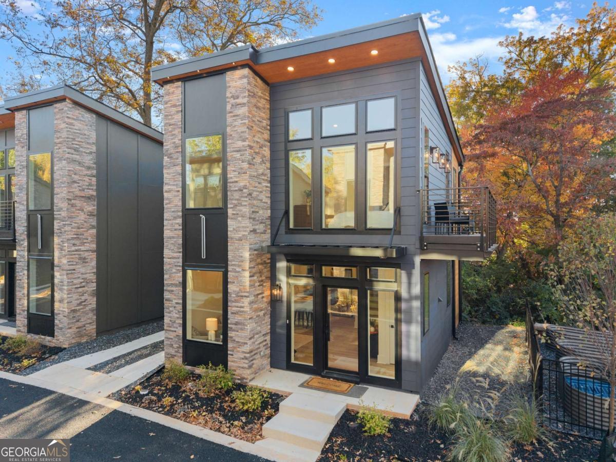 510 Nightfire Ct SW — photo