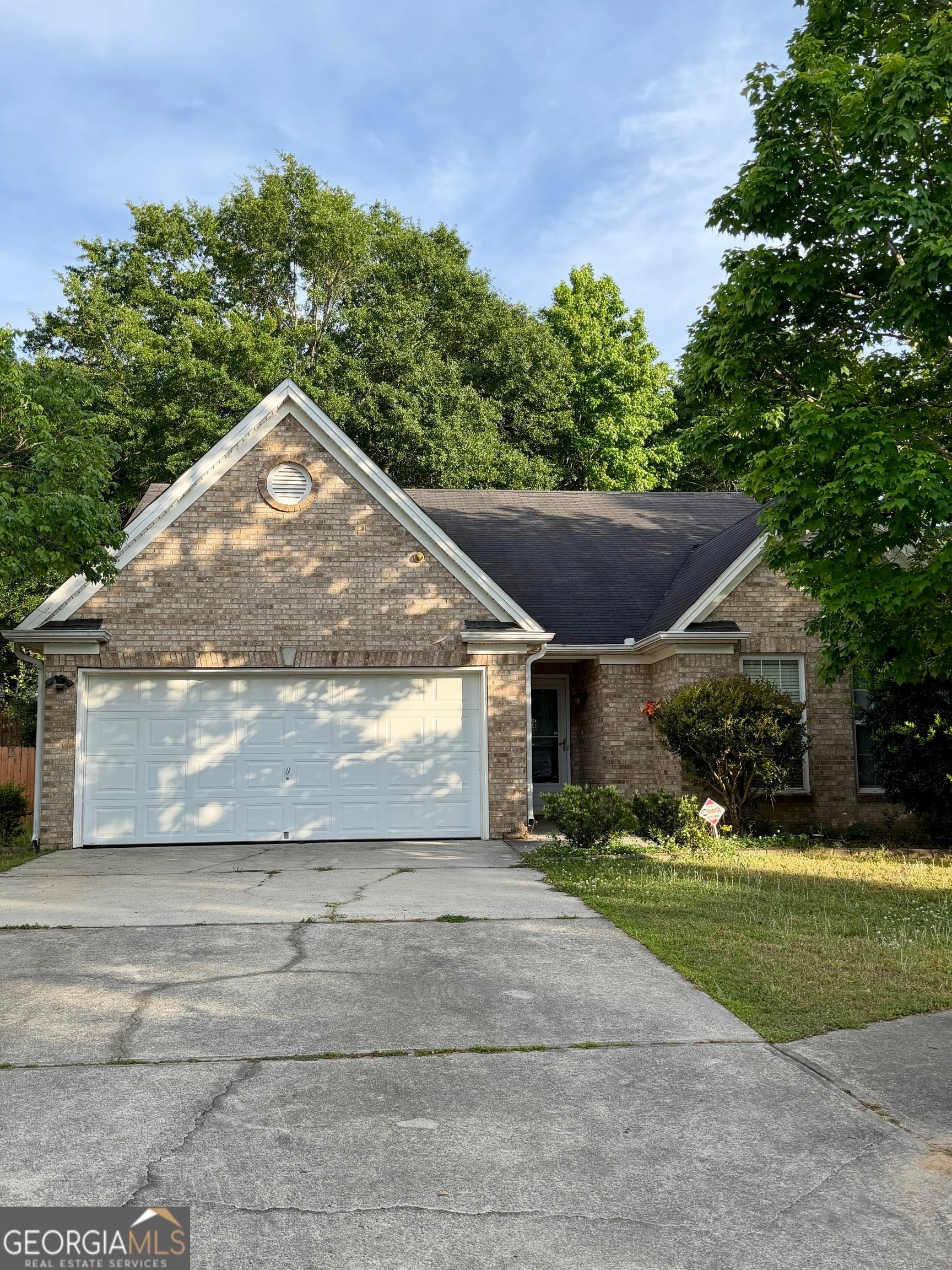 1840 Arborwood Dr — photo