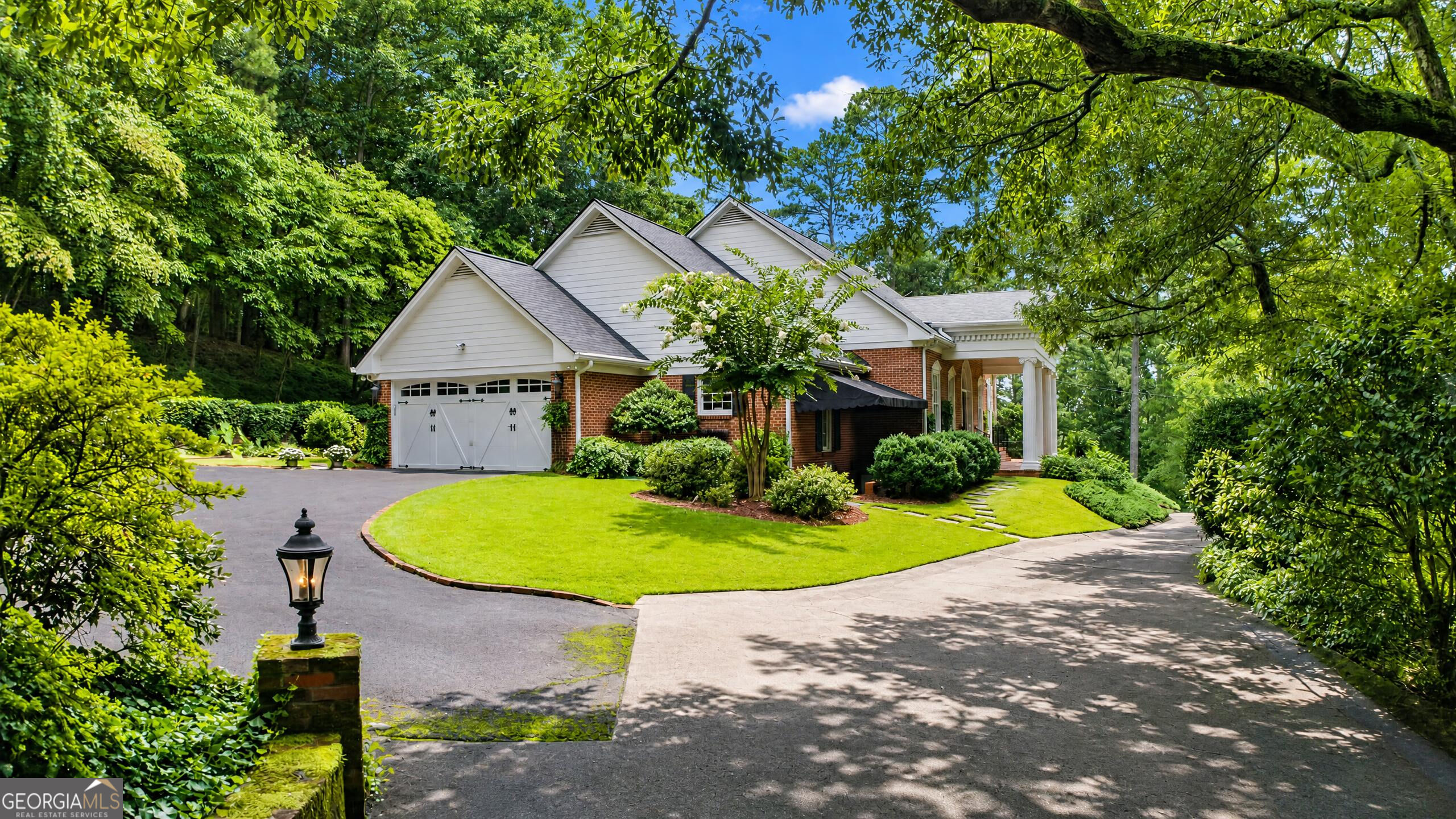 15 Lenox Circle SE — photo