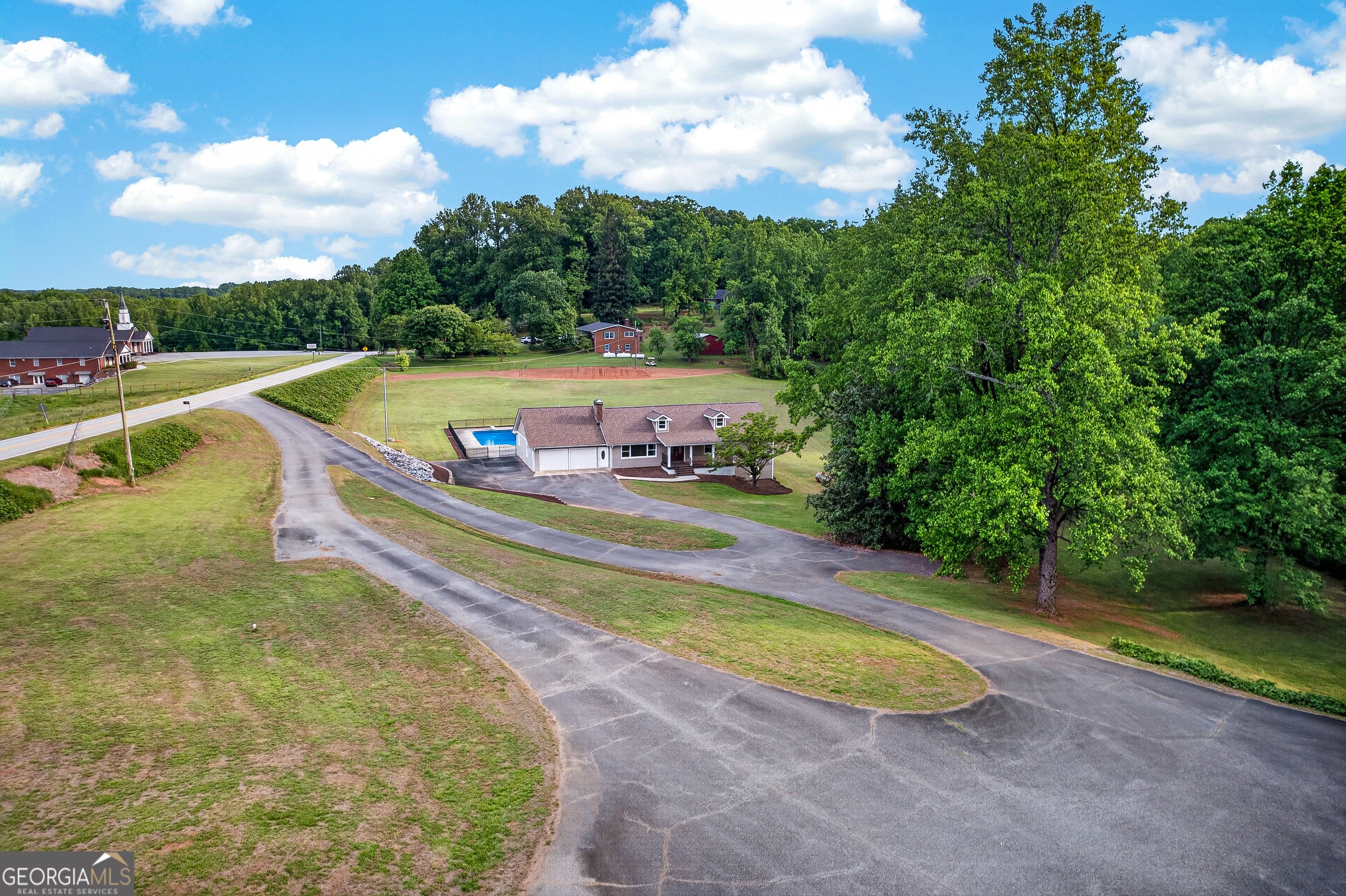 165 Porter Springs Rd — photo