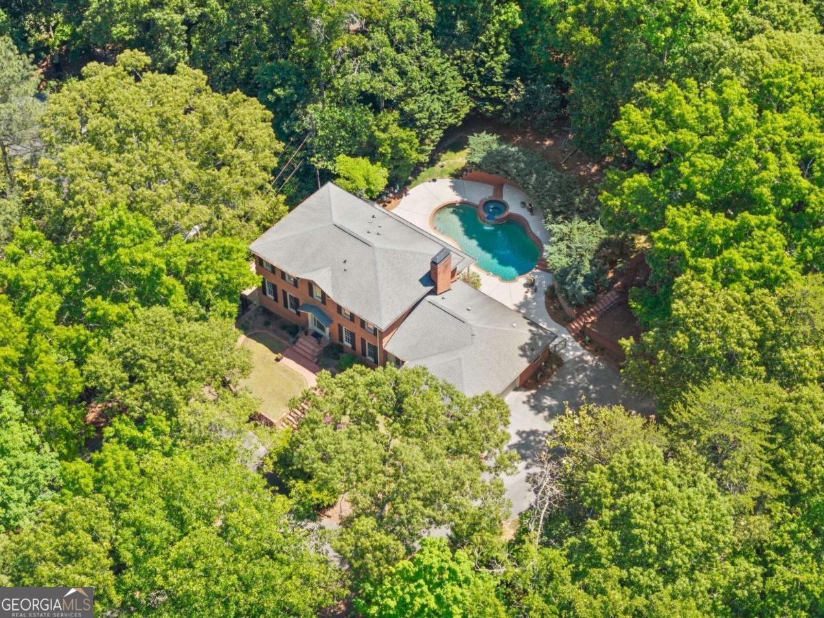 1812 Valley Road NE, Gainesville, GA 30501 — photo 2
