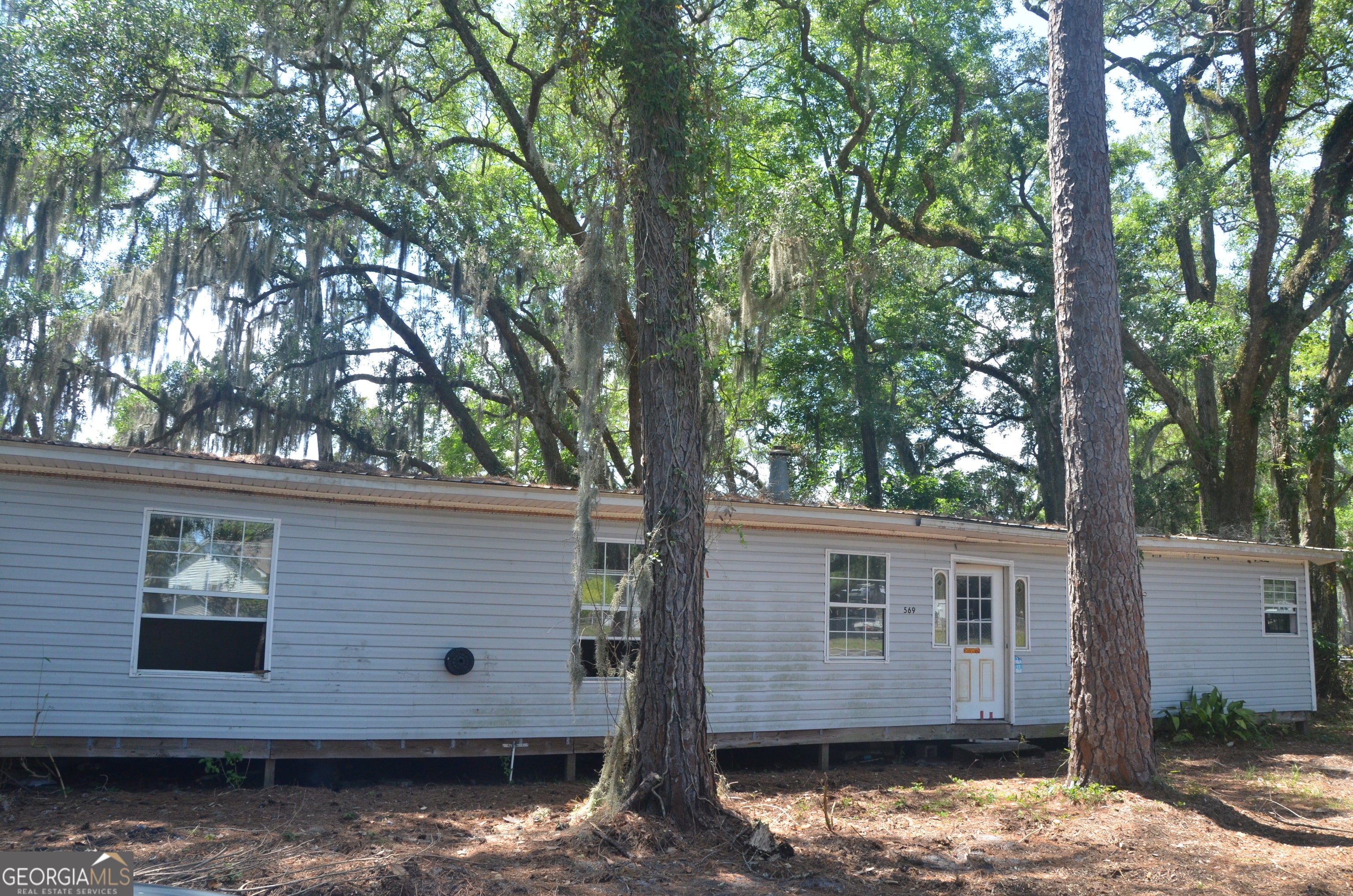 569 Crooked River Dr — photo