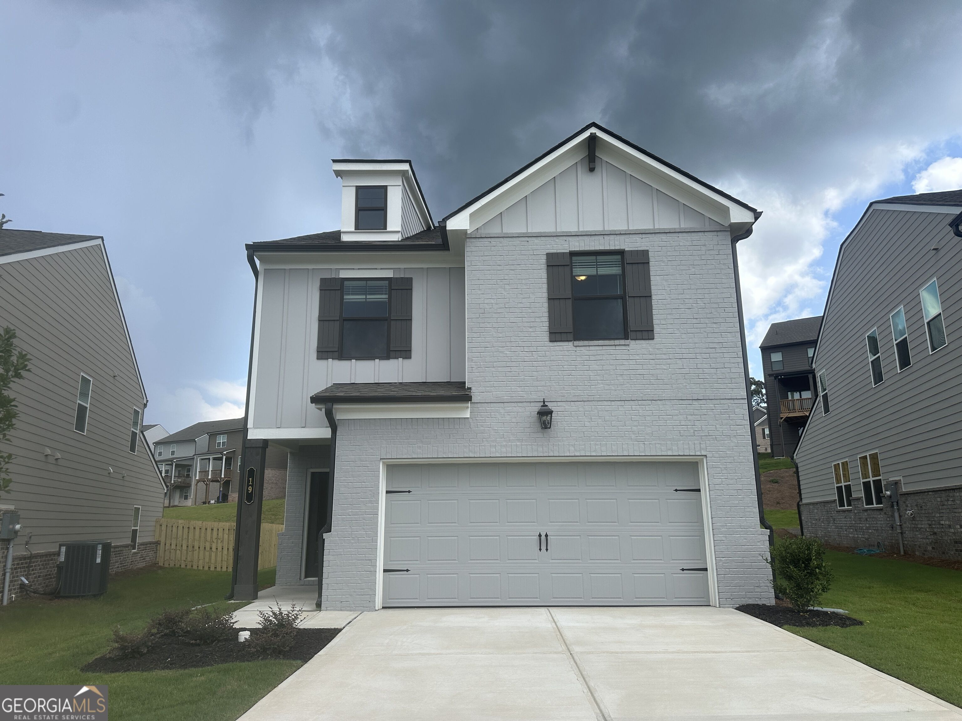 19 Butternut Way — photo