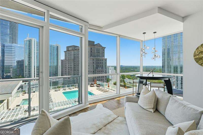 3325 Piedmont Rd NE 1607 — photo