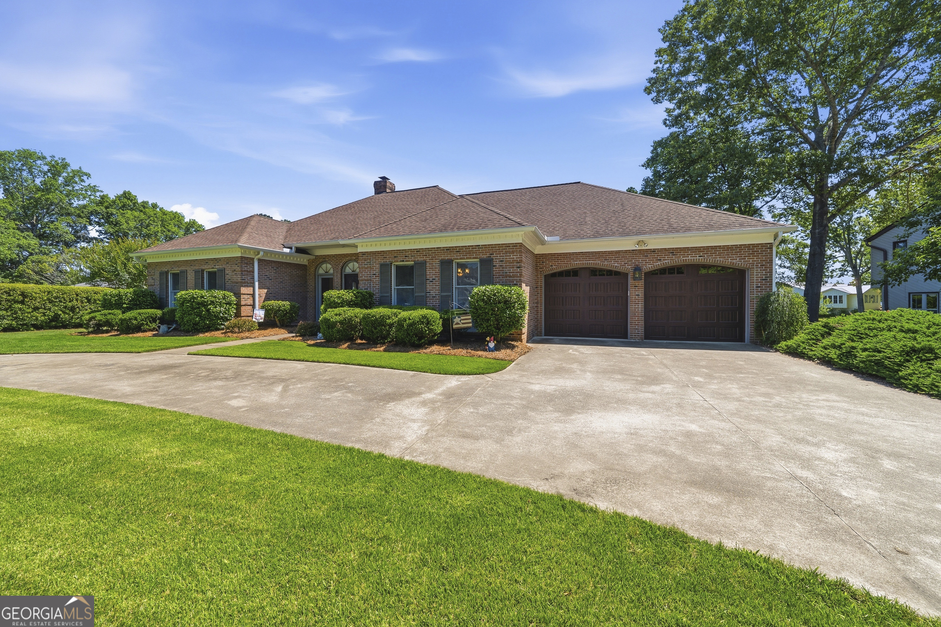 104 Spruce Pt — photo