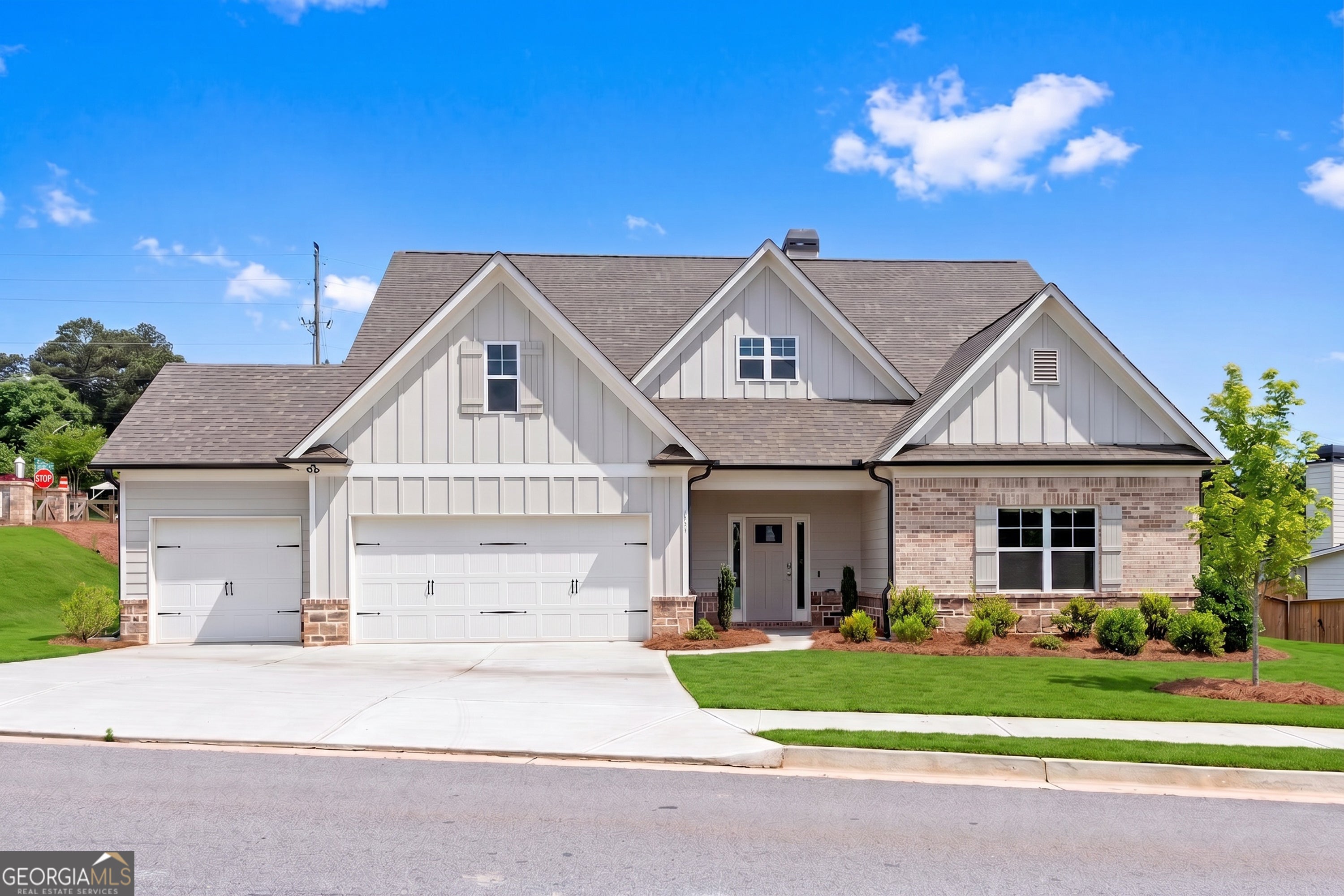 111 Cherokee Rose Ln — photo