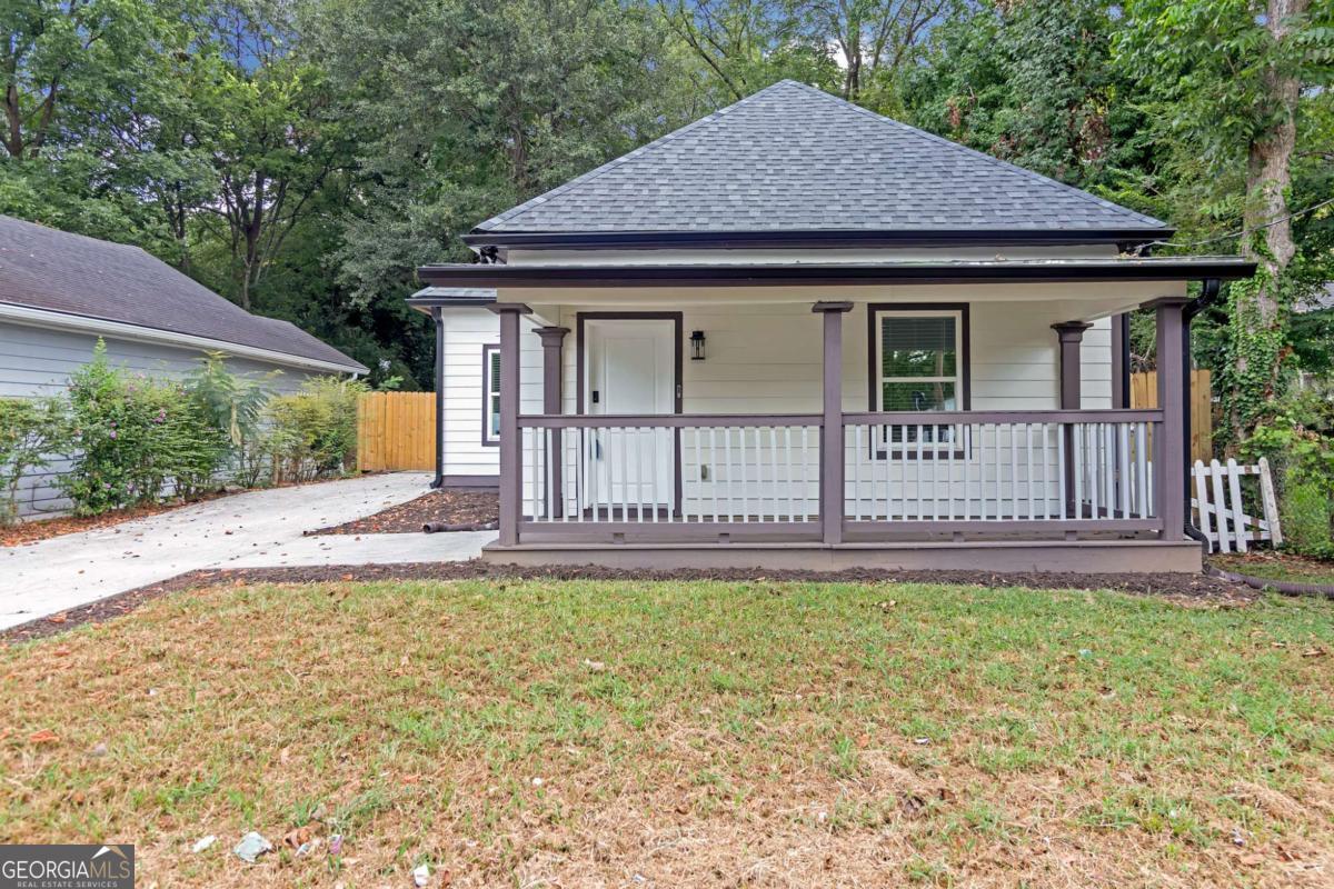 1055 Mayson Turner Rd — photo