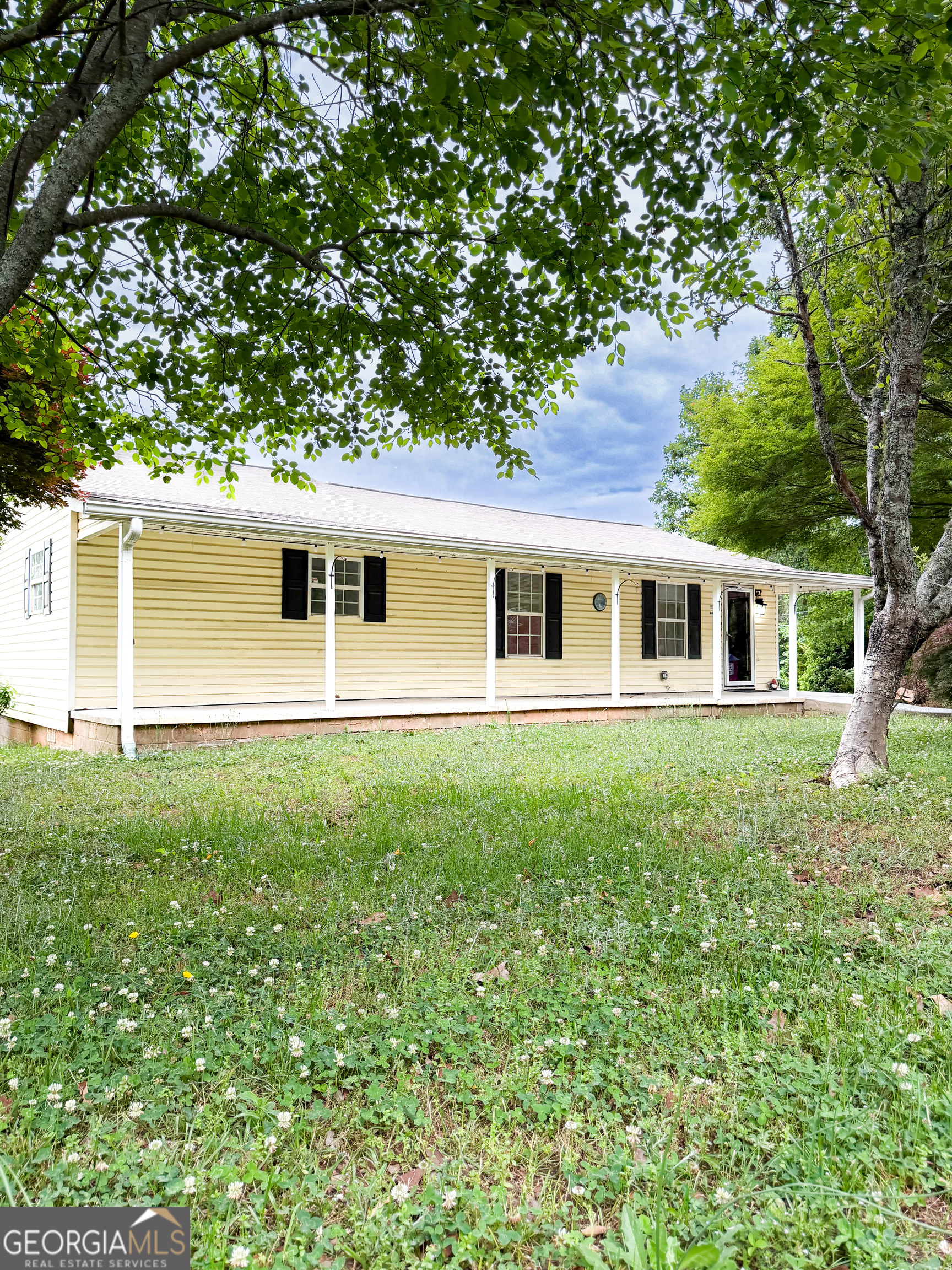7072 Cantrell Rd — photo