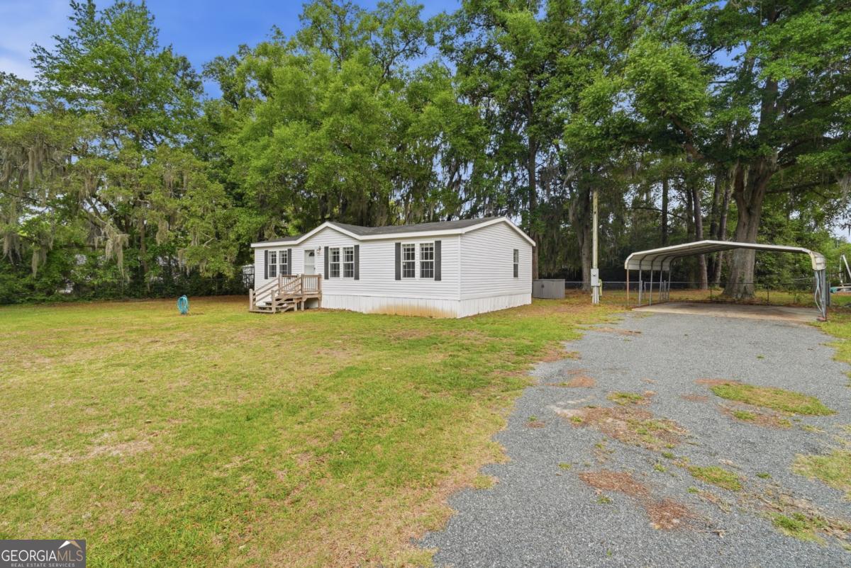 131 Harvey Rd — photo