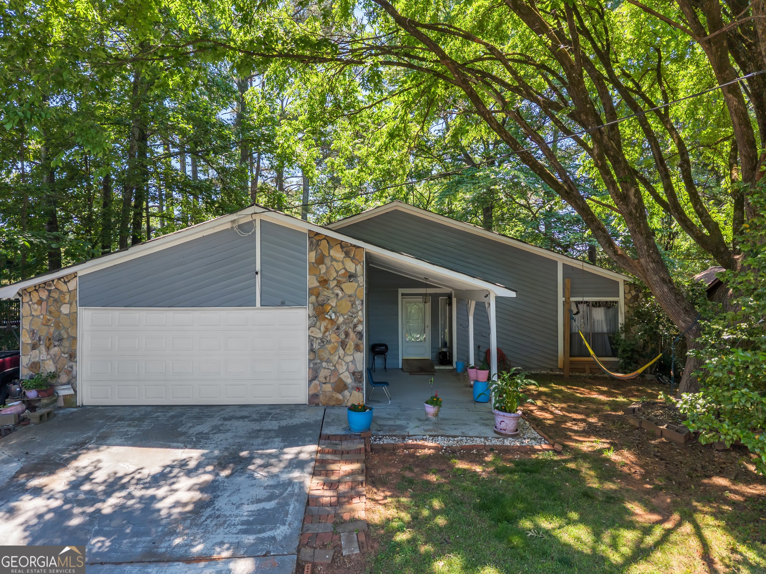 1462 Country Downs Dr — photo