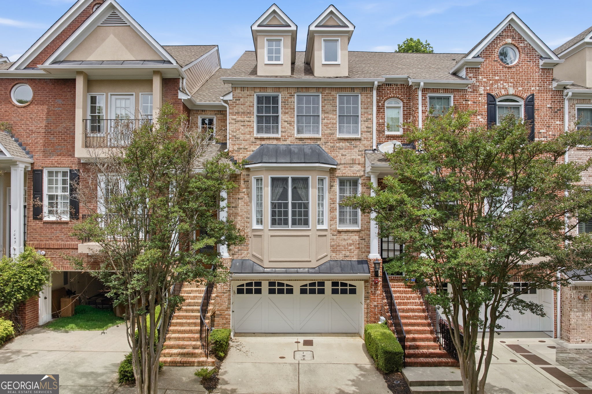 1041 Emory Parc Pl — photo