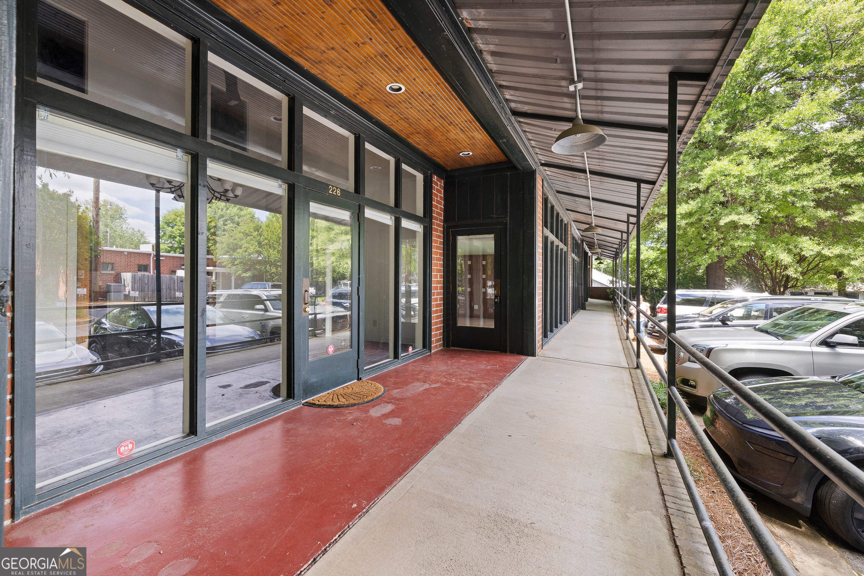 226 & 228 W Washington St — photo