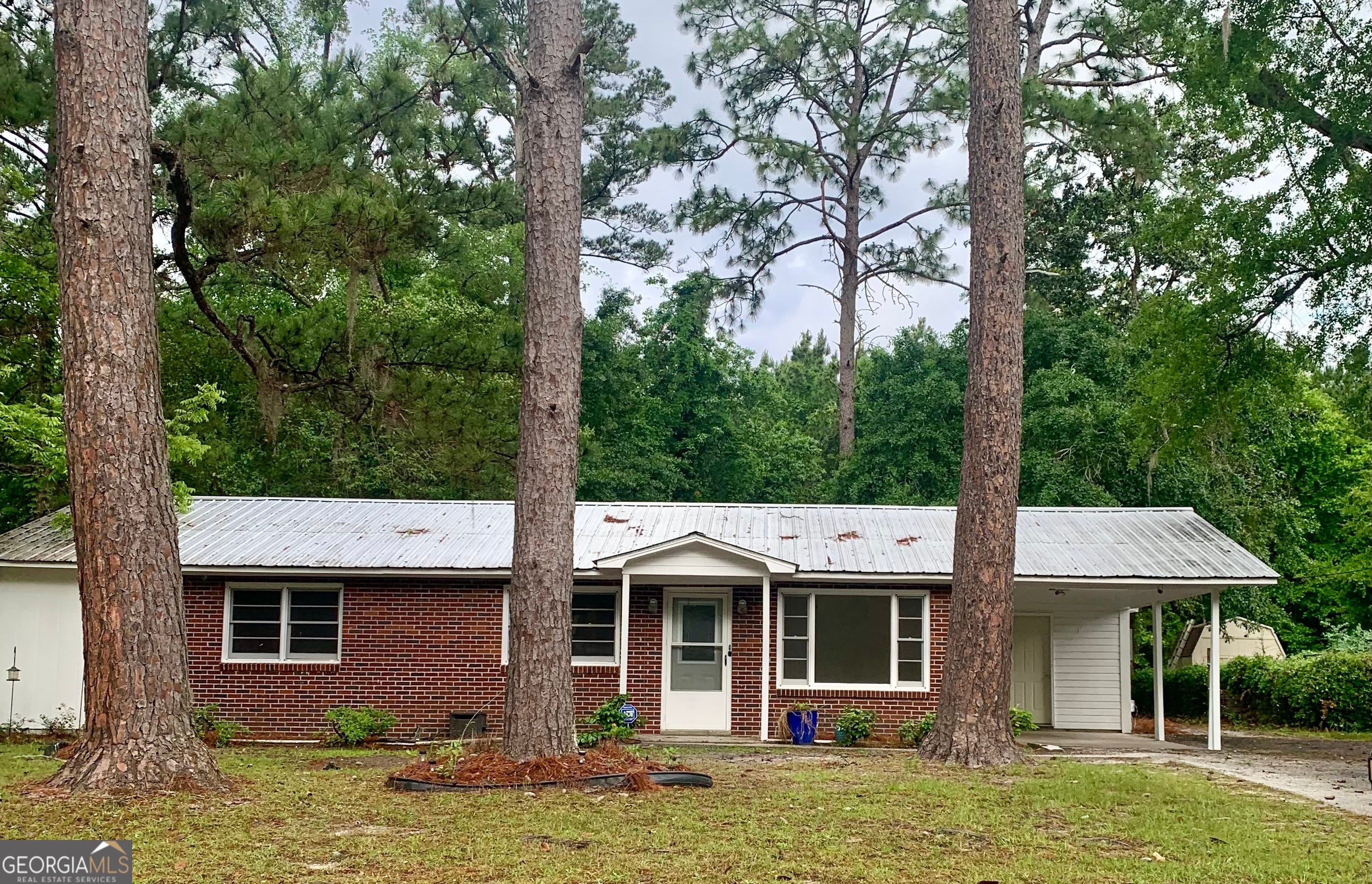 416 Rogers Rd — photo