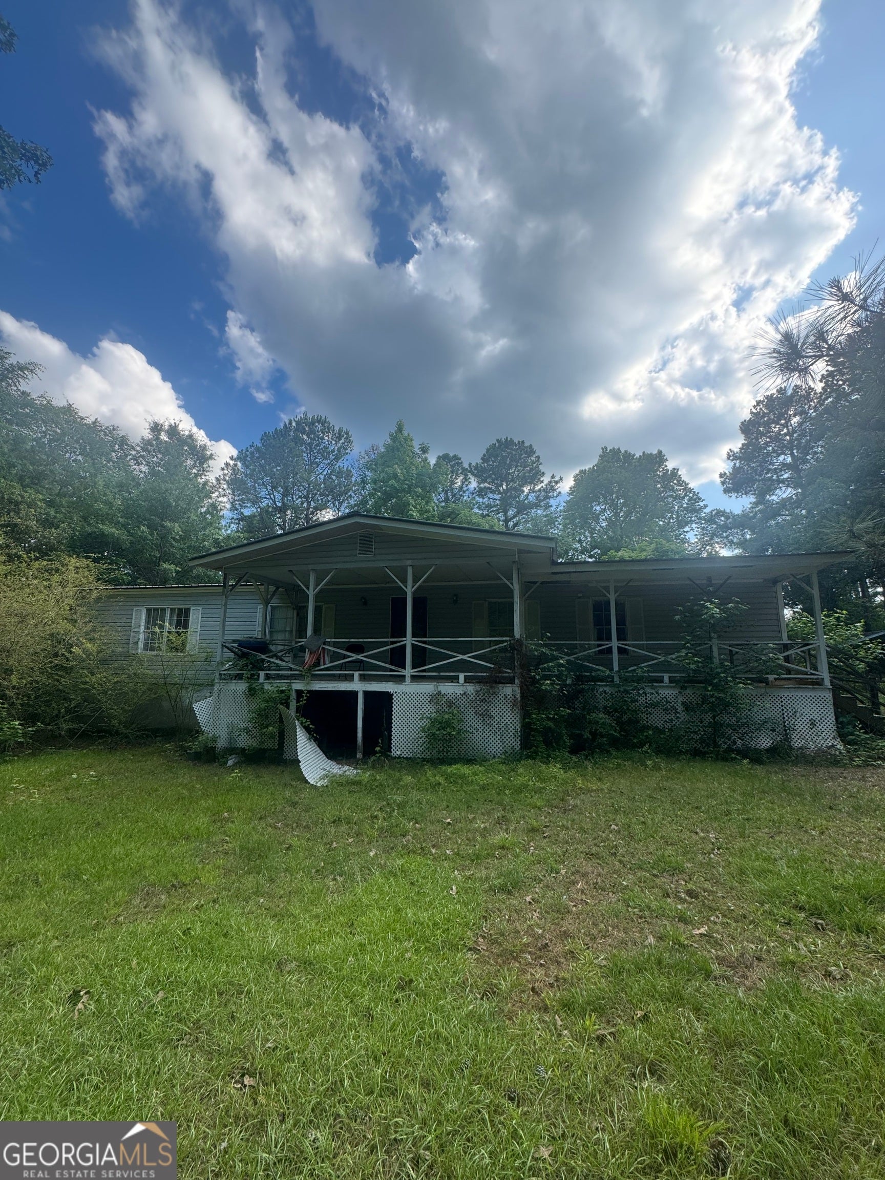 403A Sparta Hwy NE — photo