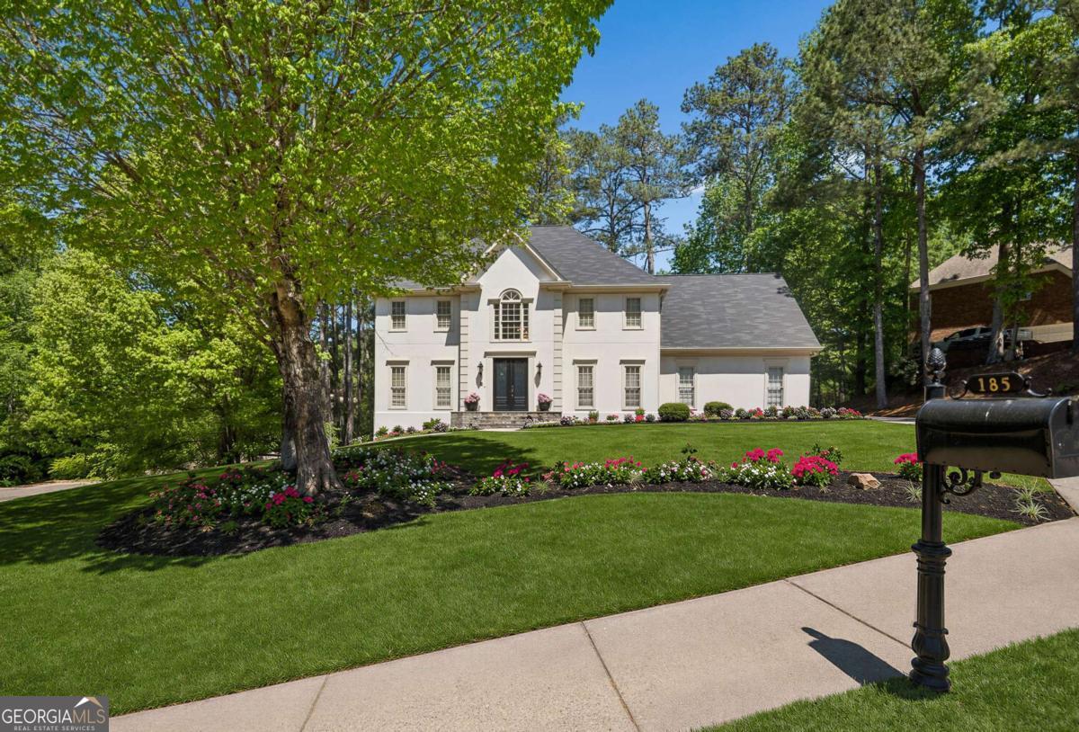 185 Chickering Lake Dr — photo