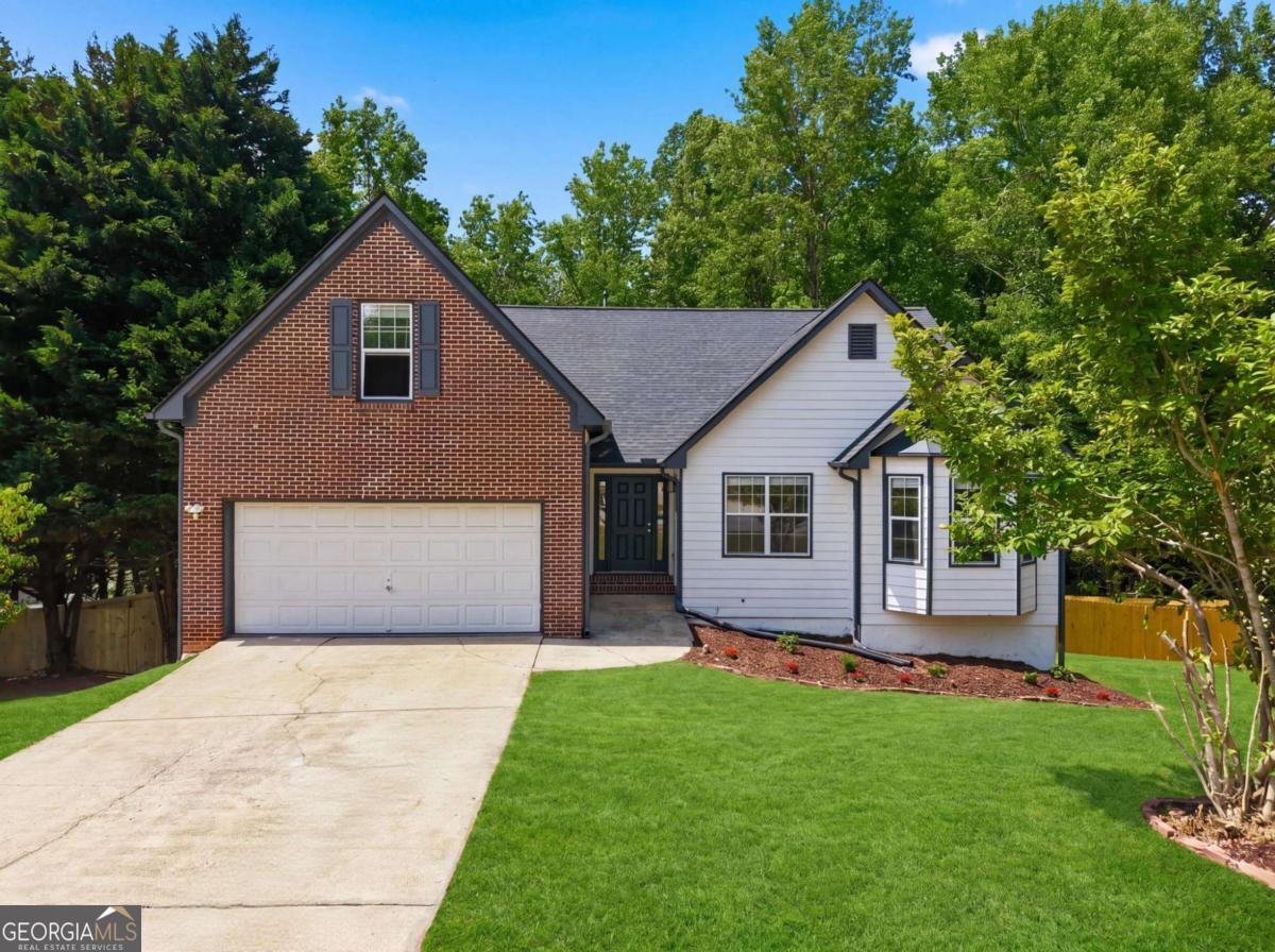 1432 Armende Cir — photo