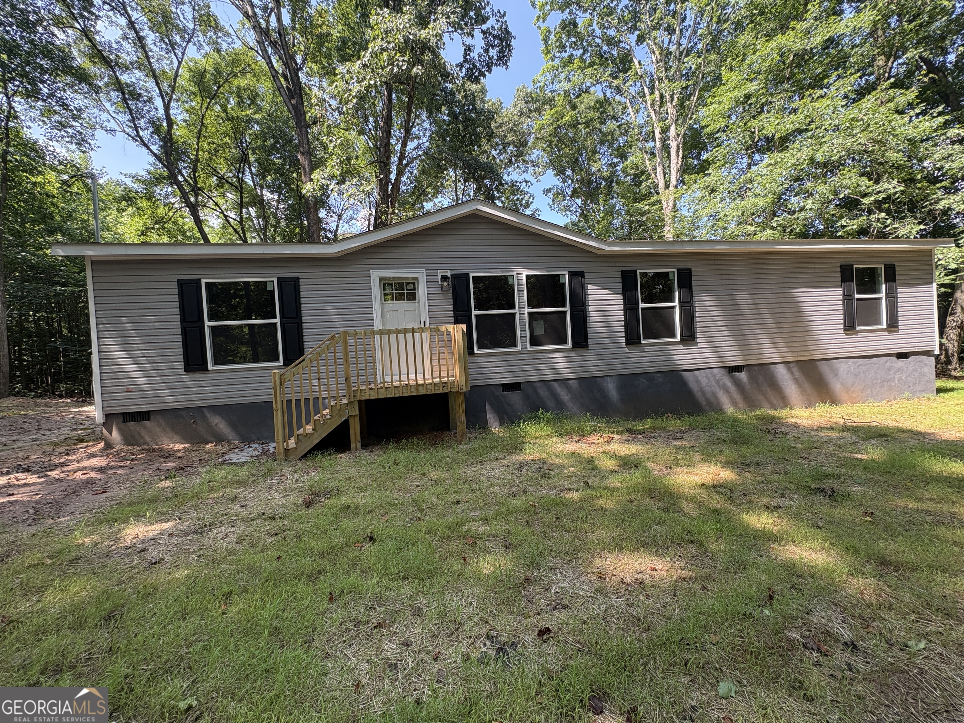 1018 Neal Road, Commerce, GA 30530