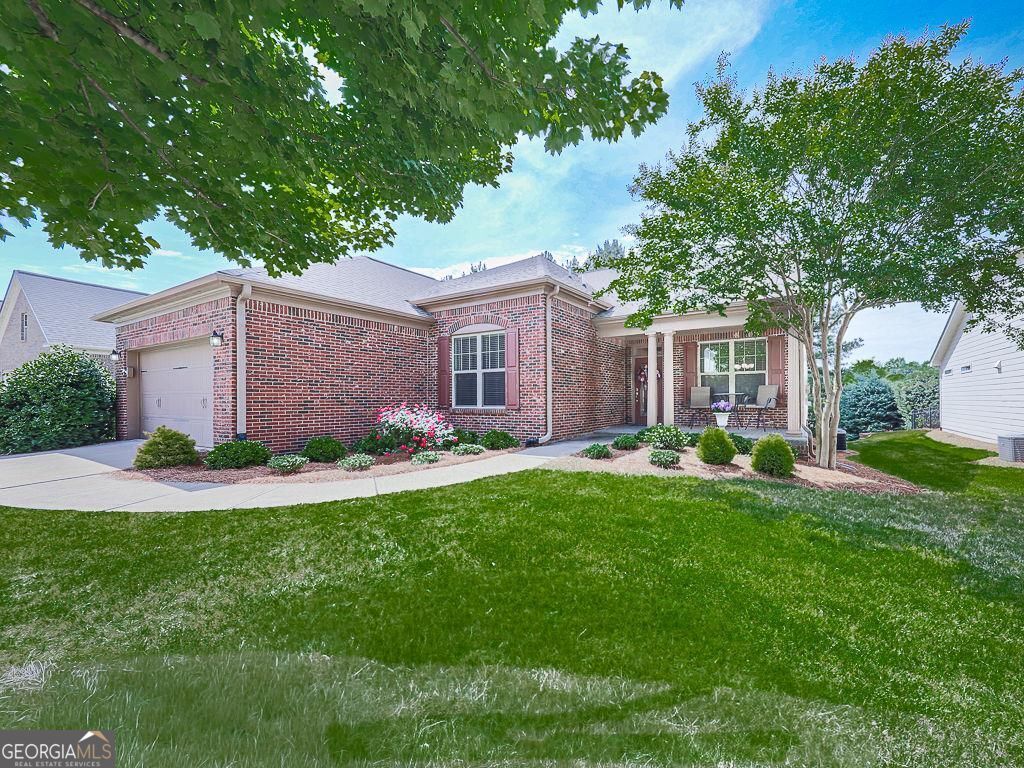 210 Aster Ct — photo
