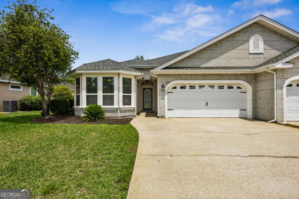 126 Miller Ct — photo