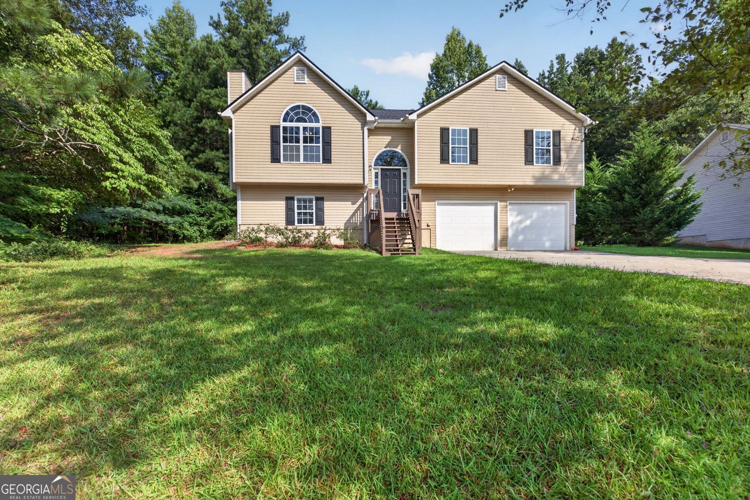 195 River Oak Ct — photo