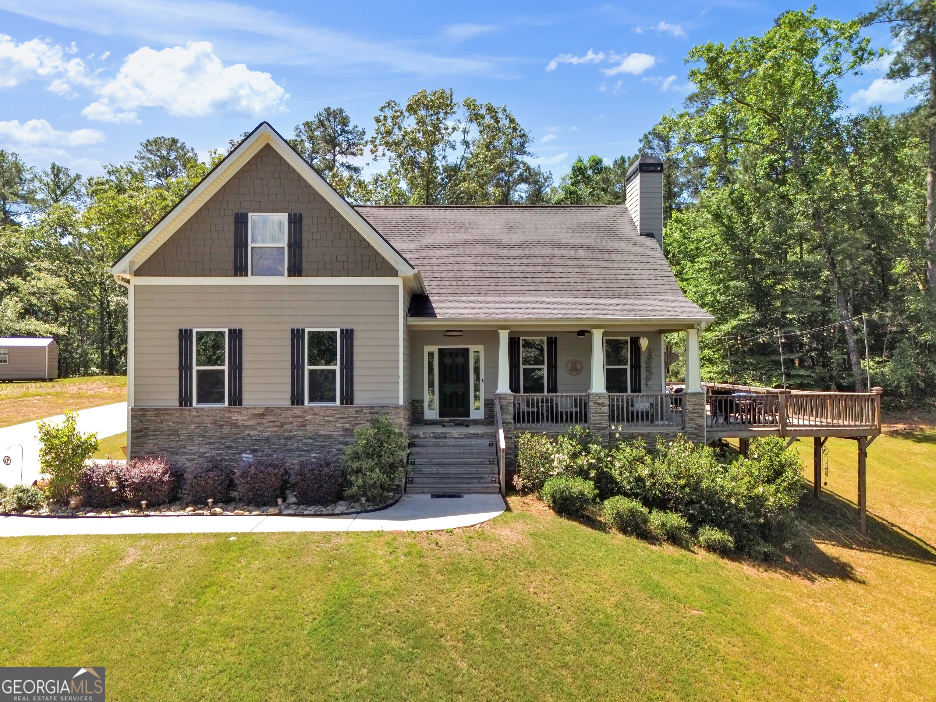 202 Riverpoint Way — photo