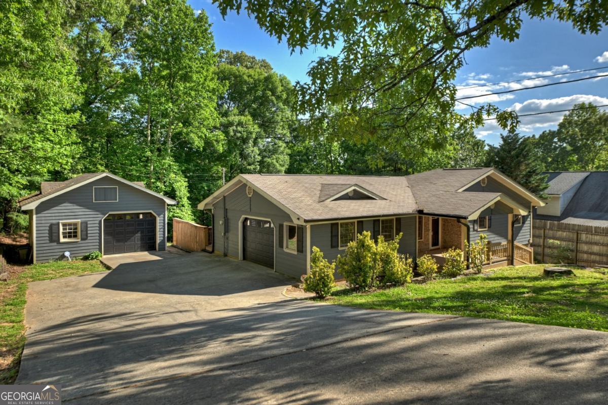317 Hideaway Pl — photo