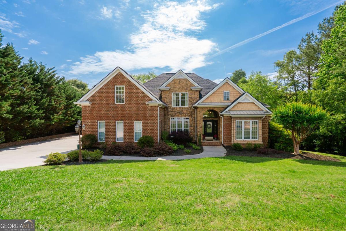 411 Overlook Way — photo