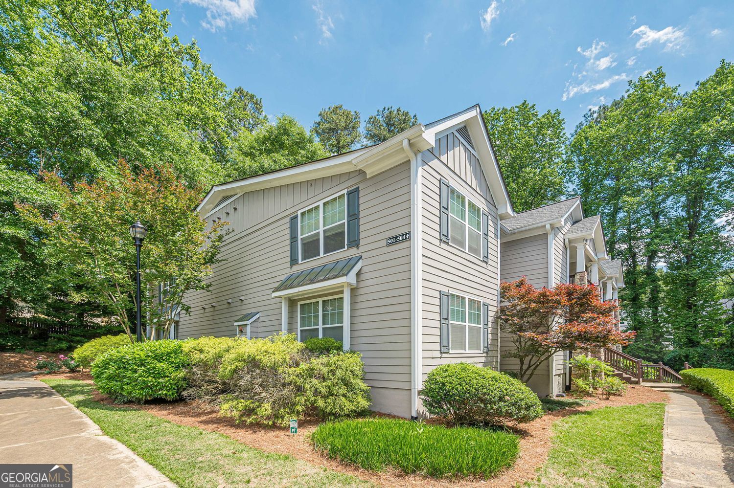 508 Madison Ct — photo