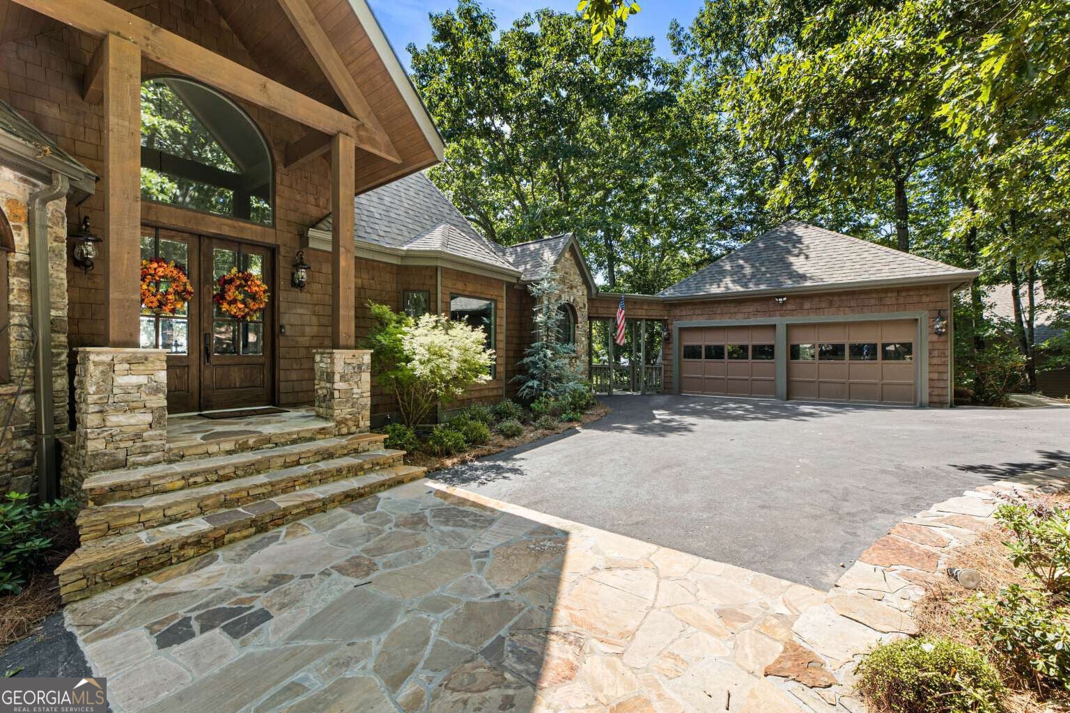 912 Mcelroy Mountain Dr — photo