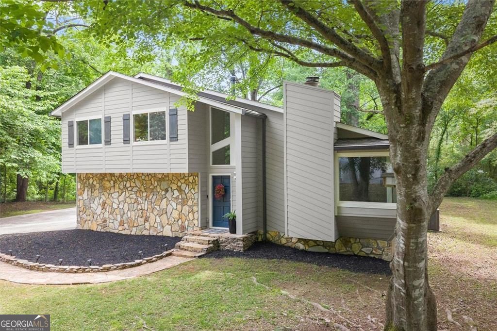 189 Castlebar Ct — photo
