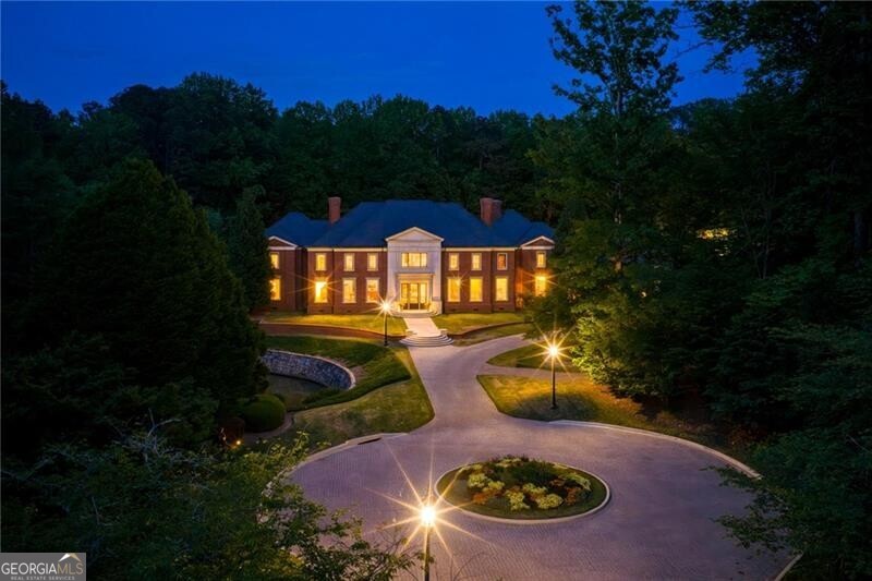 4615 Northside Dr — photo